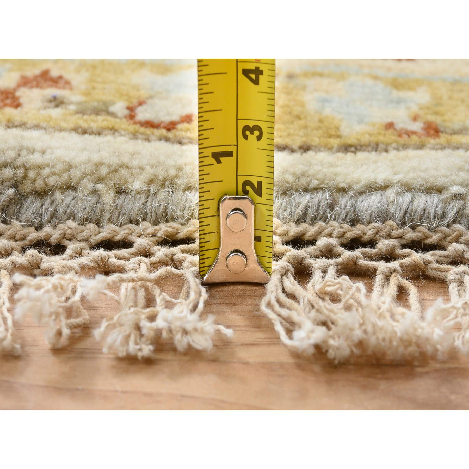 Heriz-Hand-Knotted-Rug-322425