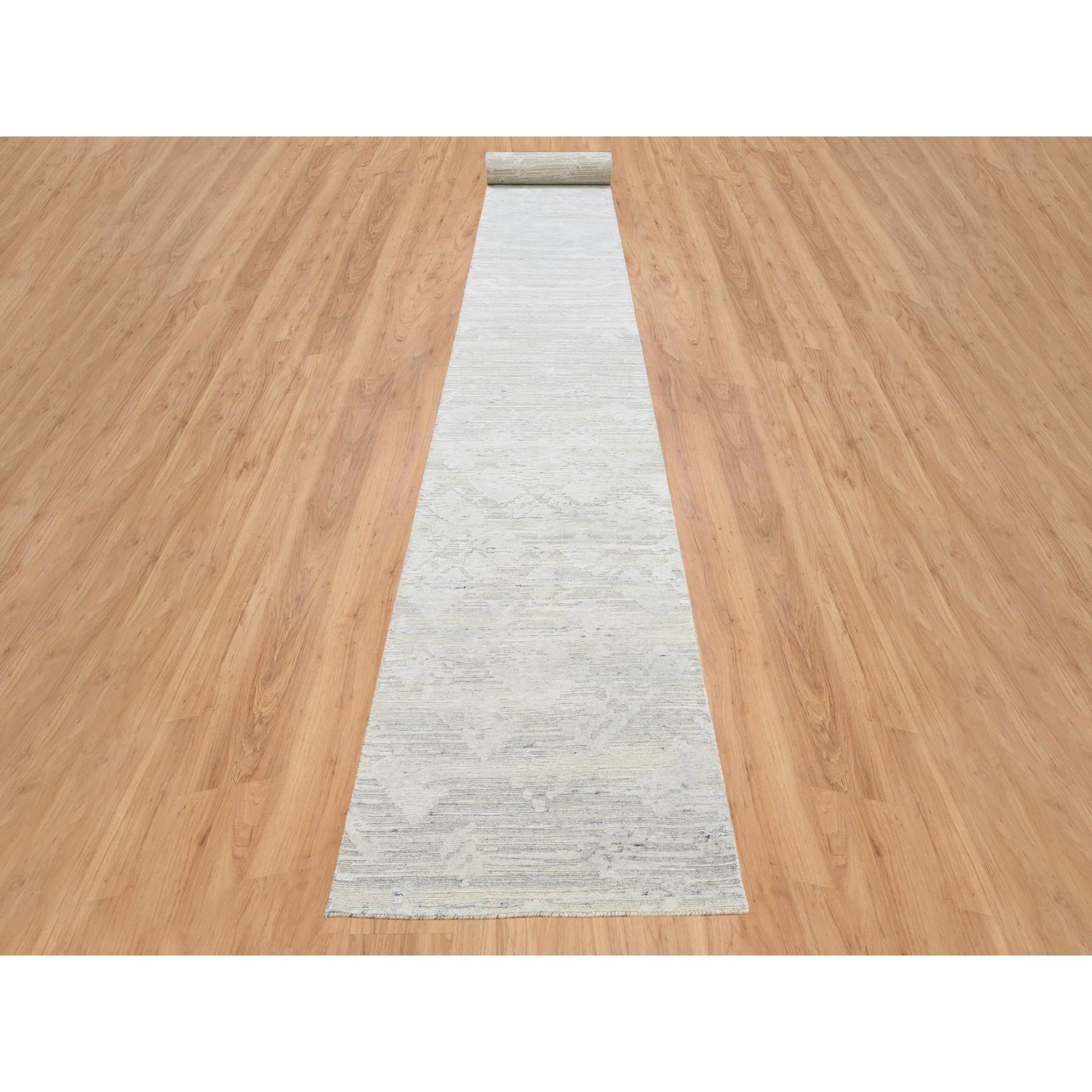 Modern-and-Contemporary-Hand-Knotted-Rug-320680