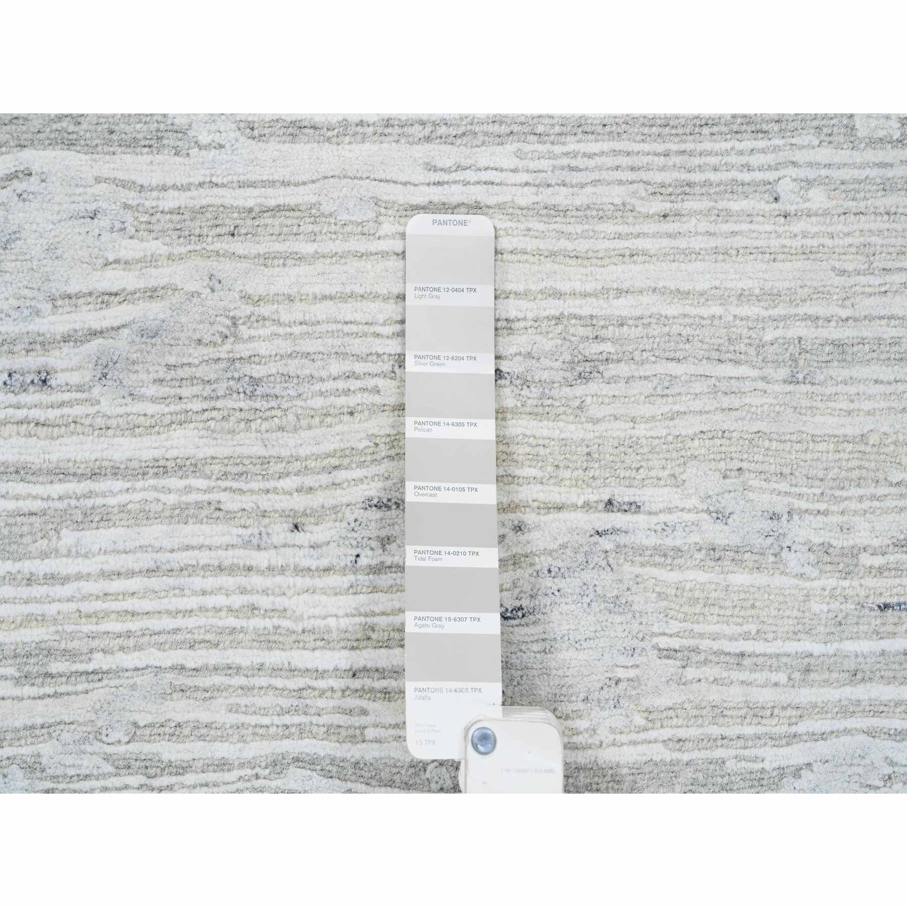 Modern-and-Contemporary-Hand-Knotted-Rug-320700