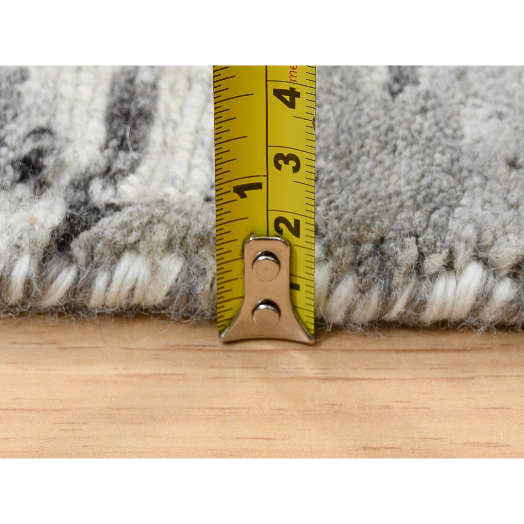 Modern-and-Contemporary-Hand-Knotted-Rug-320780