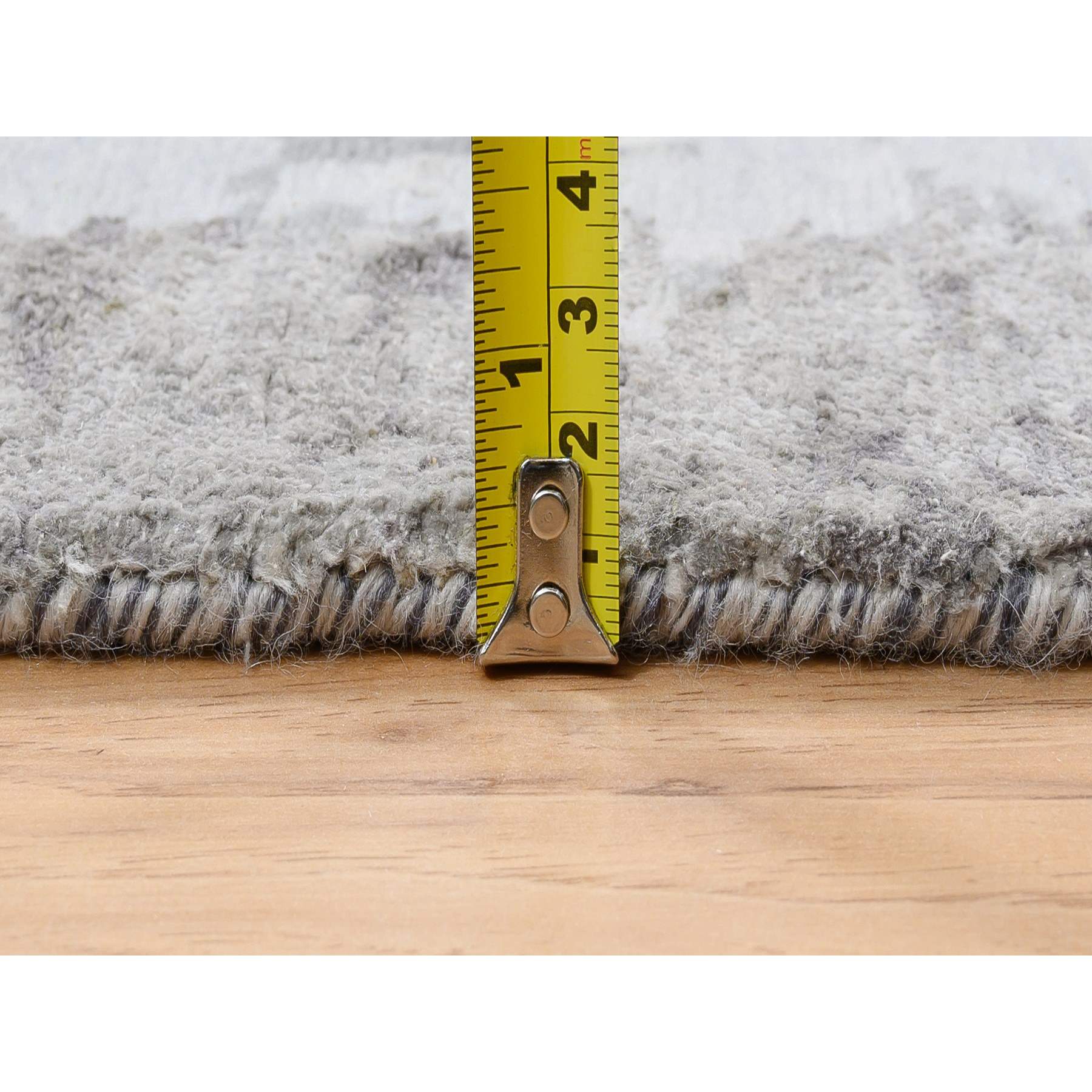 Modern-and-Contemporary-Hand-Knotted-Rug-320915