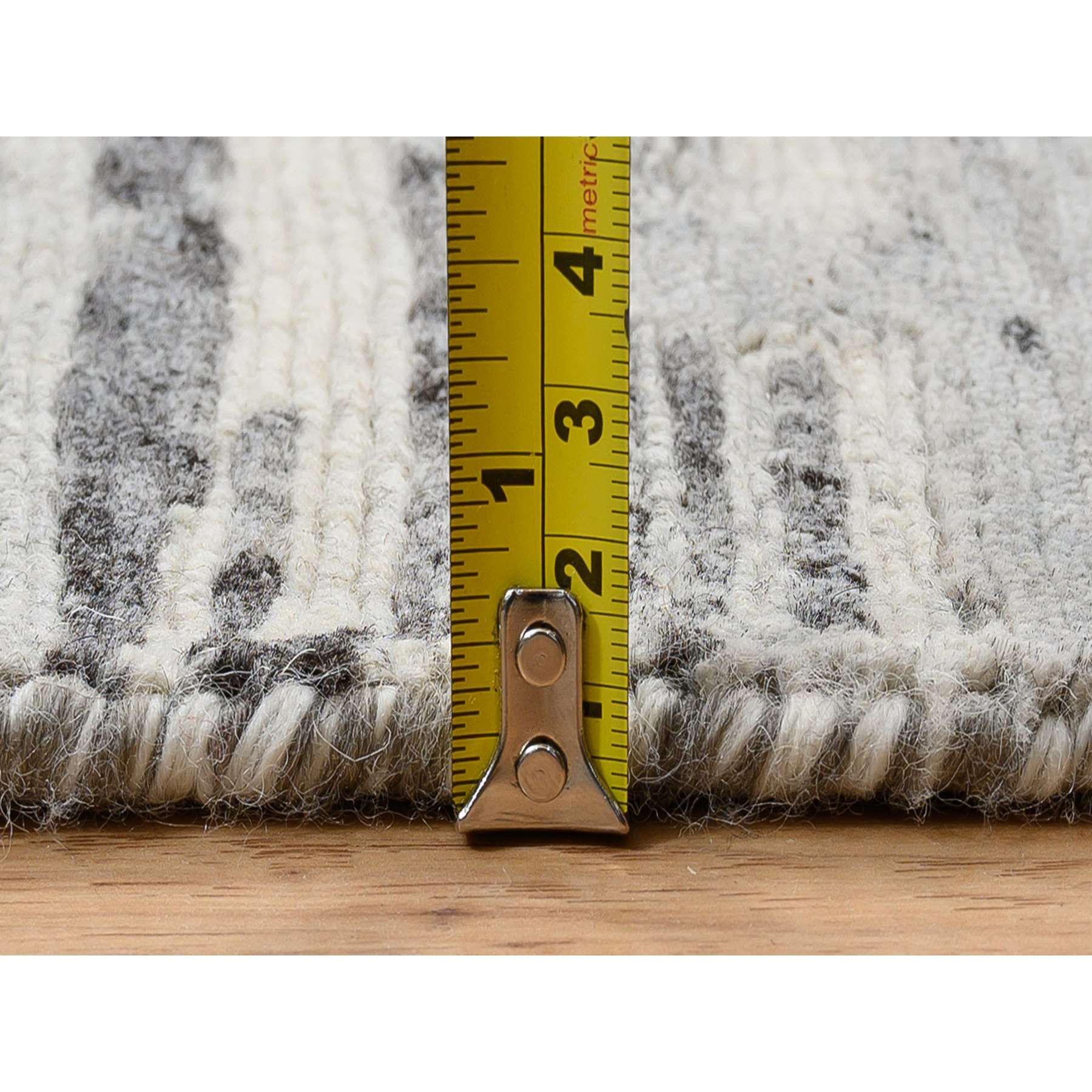 Modern-and-Contemporary-Hand-Knotted-Rug-321165