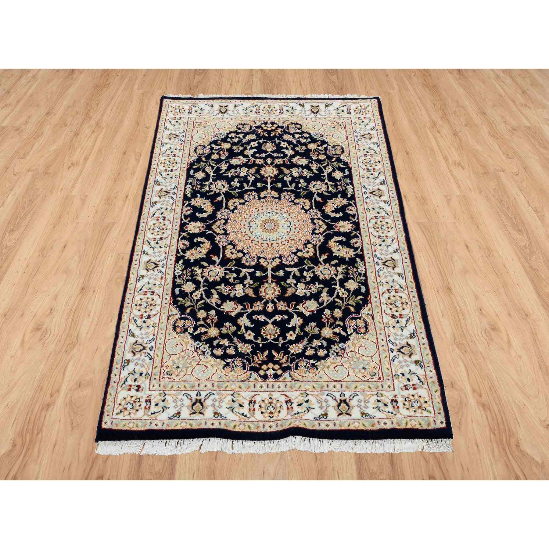 Fine-Oriental-Hand-Knotted-Rug-323795