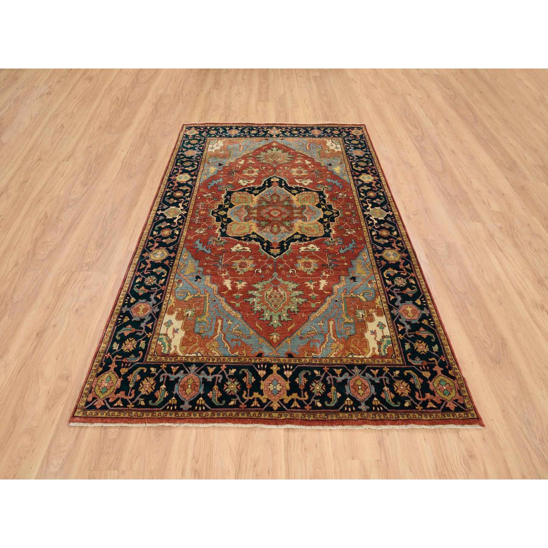 Heriz-Hand-Knotted-Rug-324770