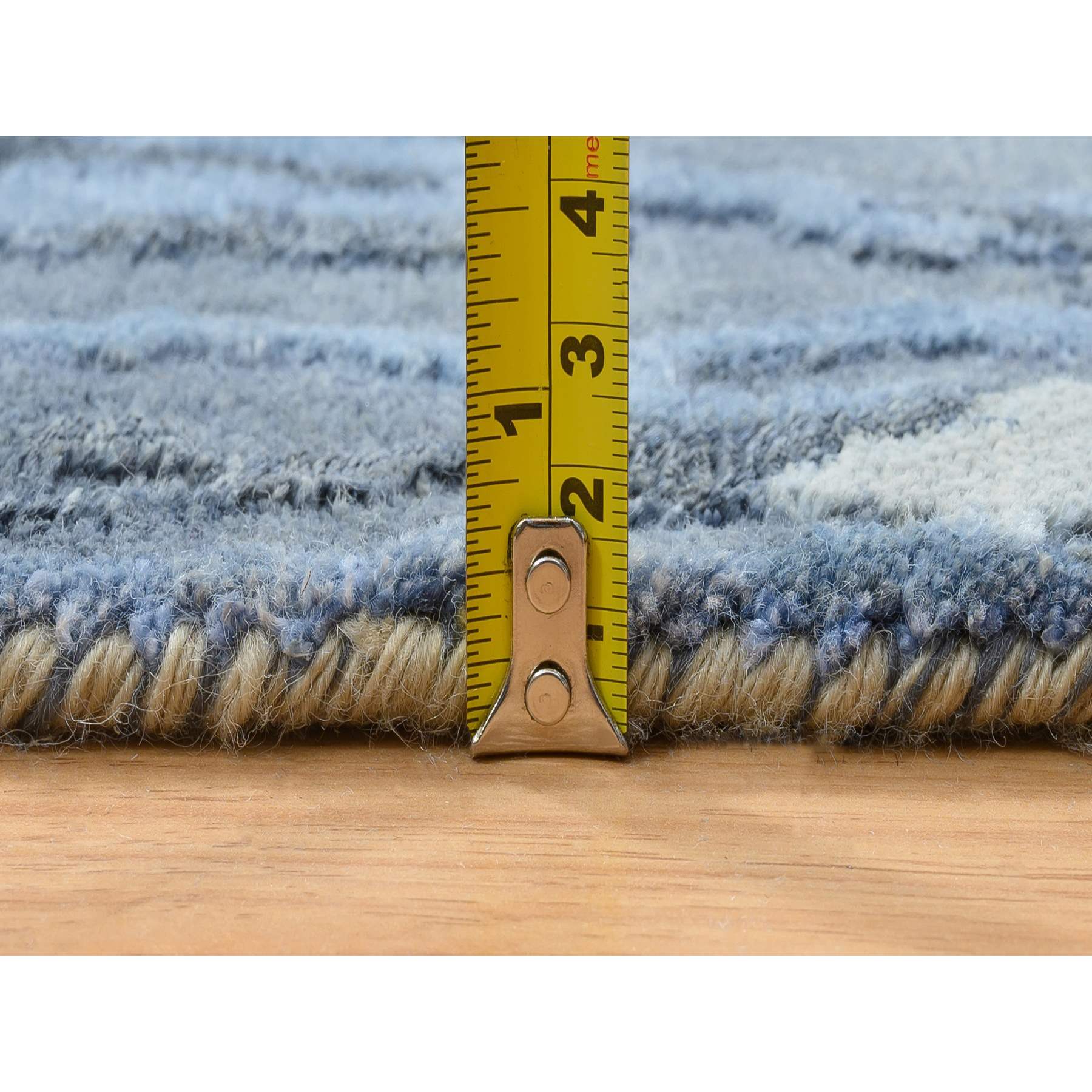 Modern-and-Contemporary-Hand-Knotted-Rug-322755