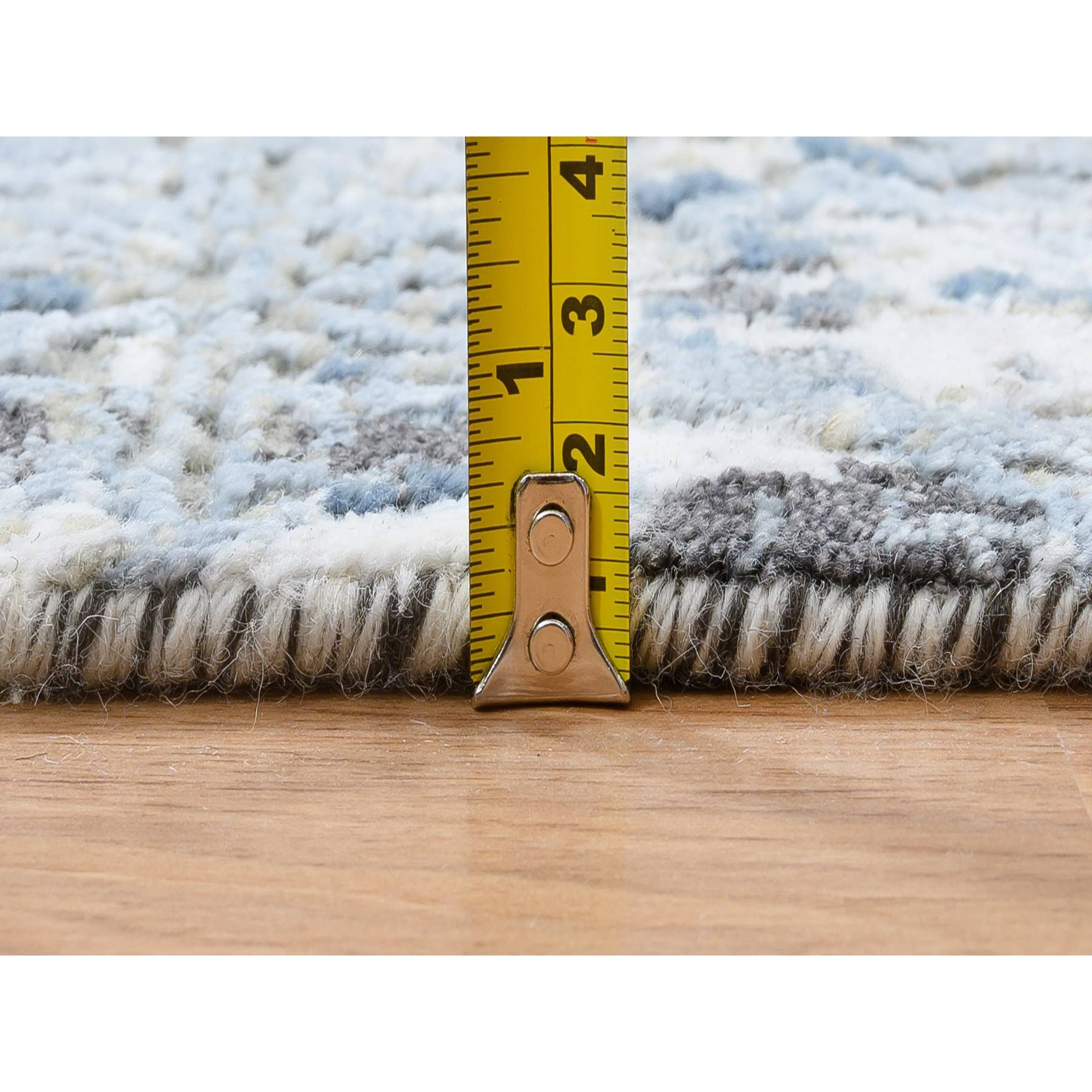 Modern-and-Contemporary-Hand-Knotted-Rug-322810