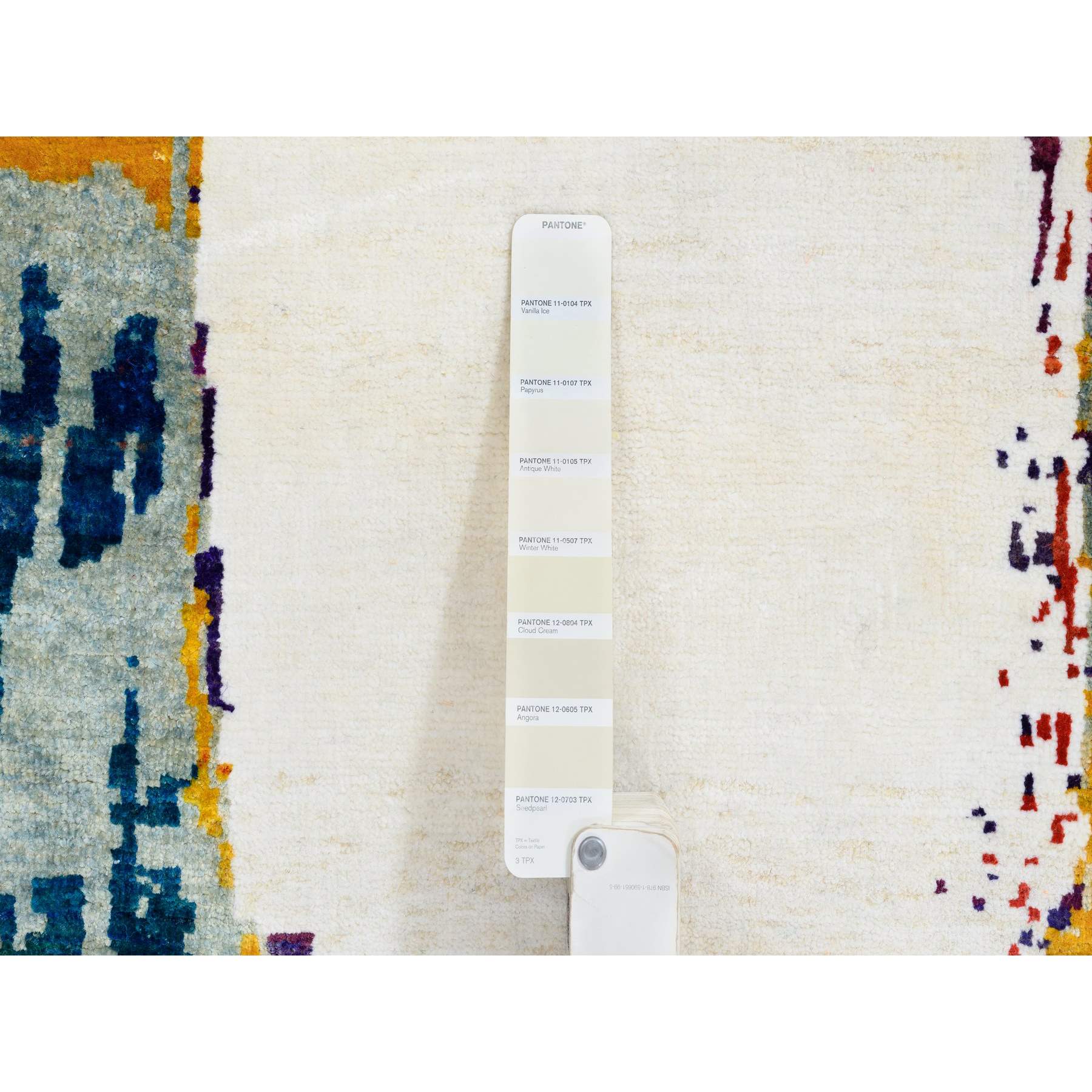 Modern-and-Contemporary-Hand-Knotted-Rug-323325