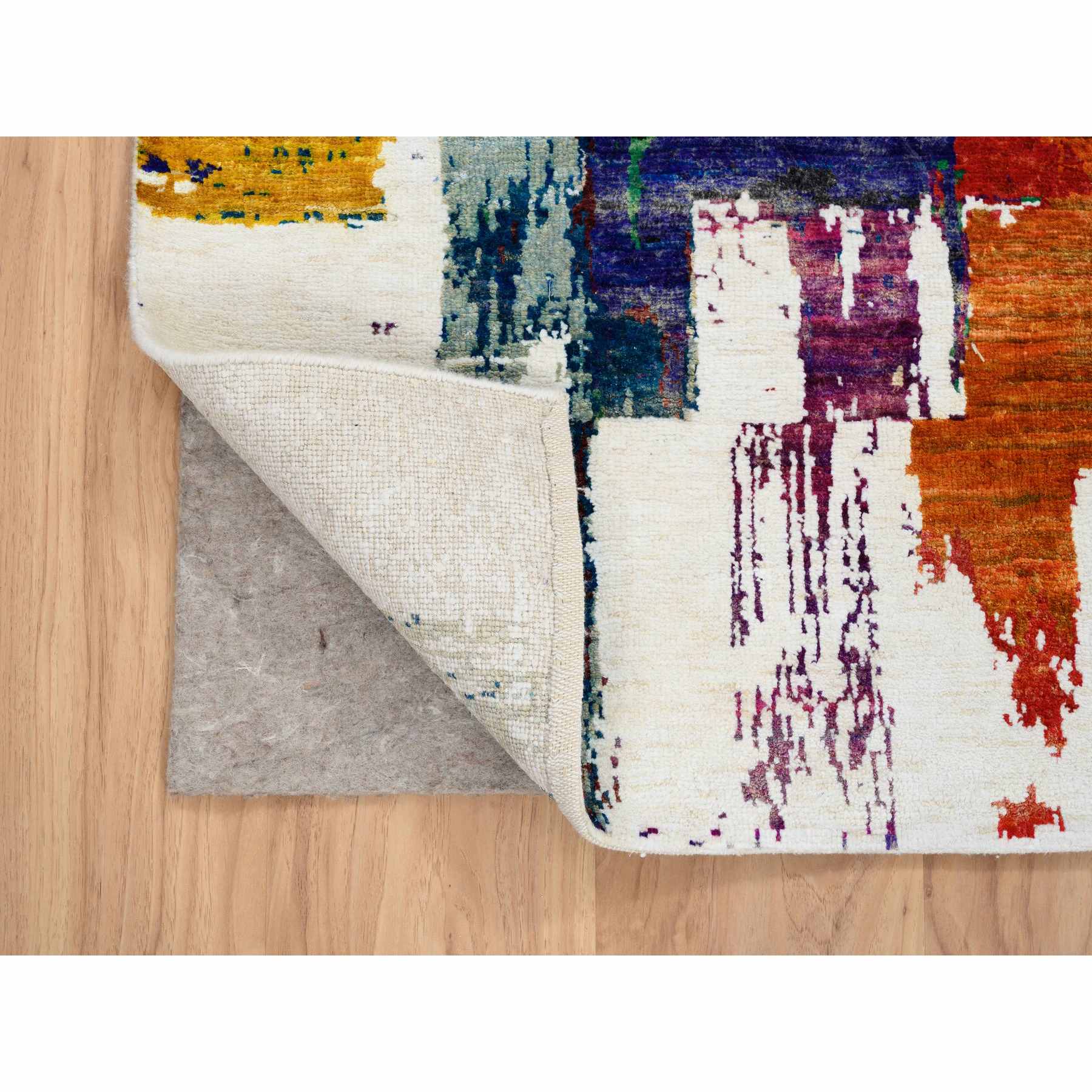 Modern-and-Contemporary-Hand-Knotted-Rug-323400