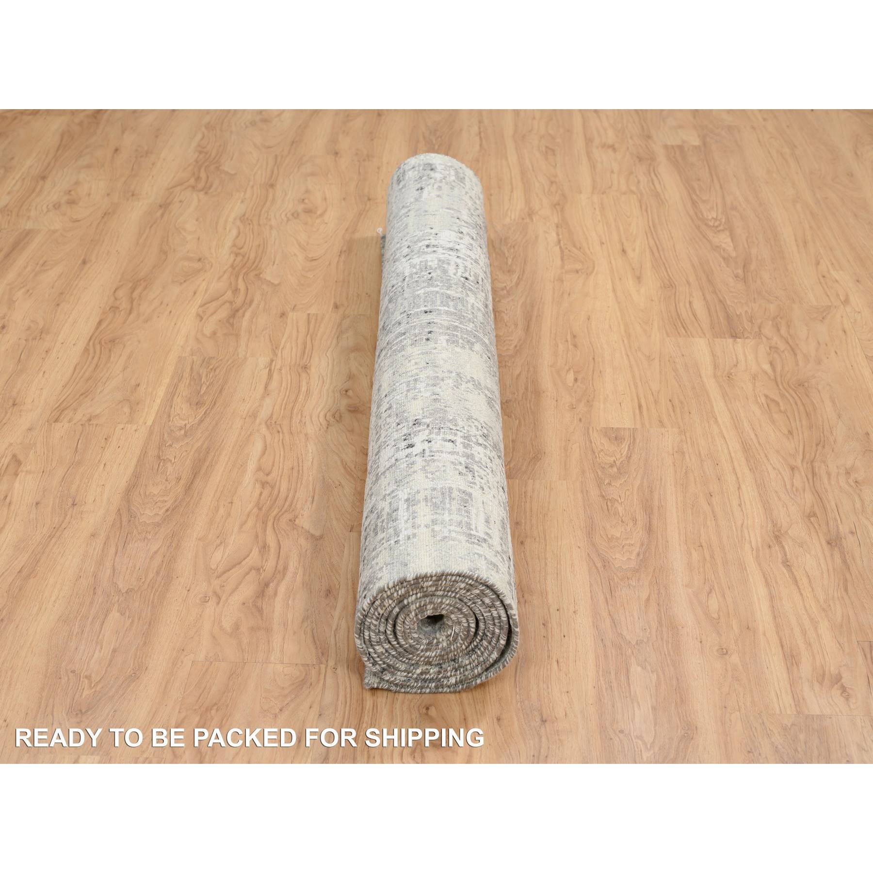 Modern-and-Contemporary-Hand-Knotted-Rug-323440