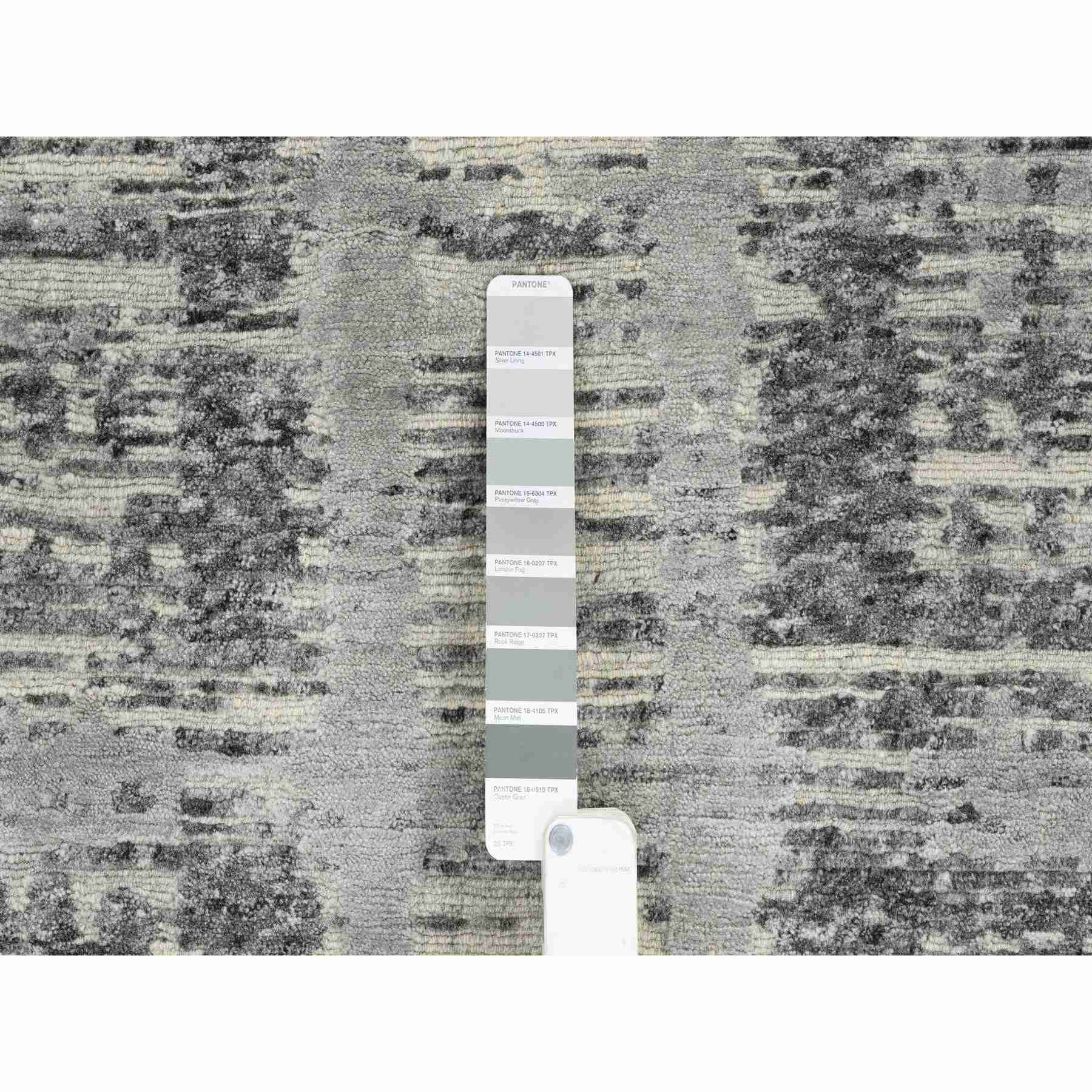 Modern-and-Contemporary-Hand-Knotted-Rug-323455