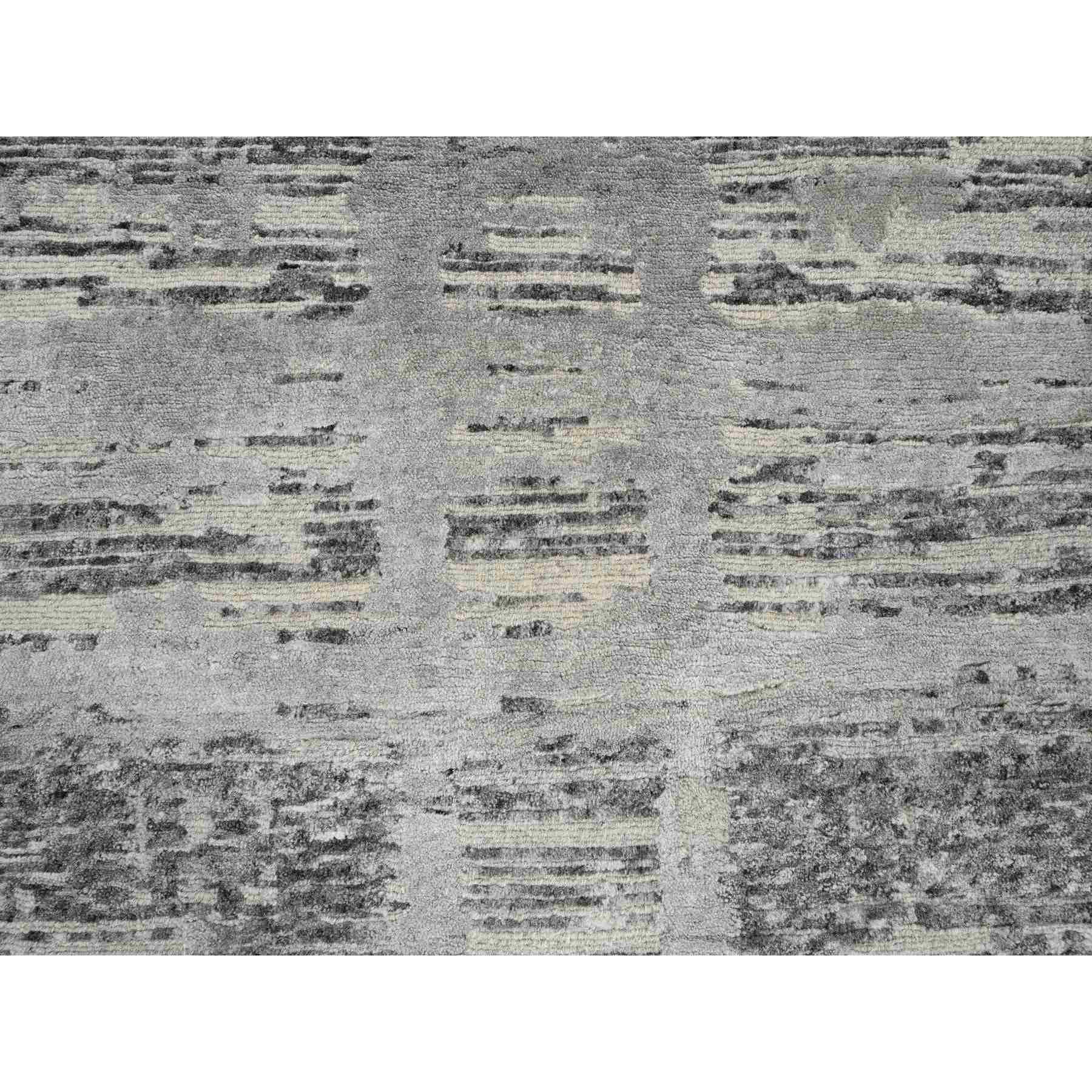 Modern-and-Contemporary-Hand-Knotted-Rug-323475