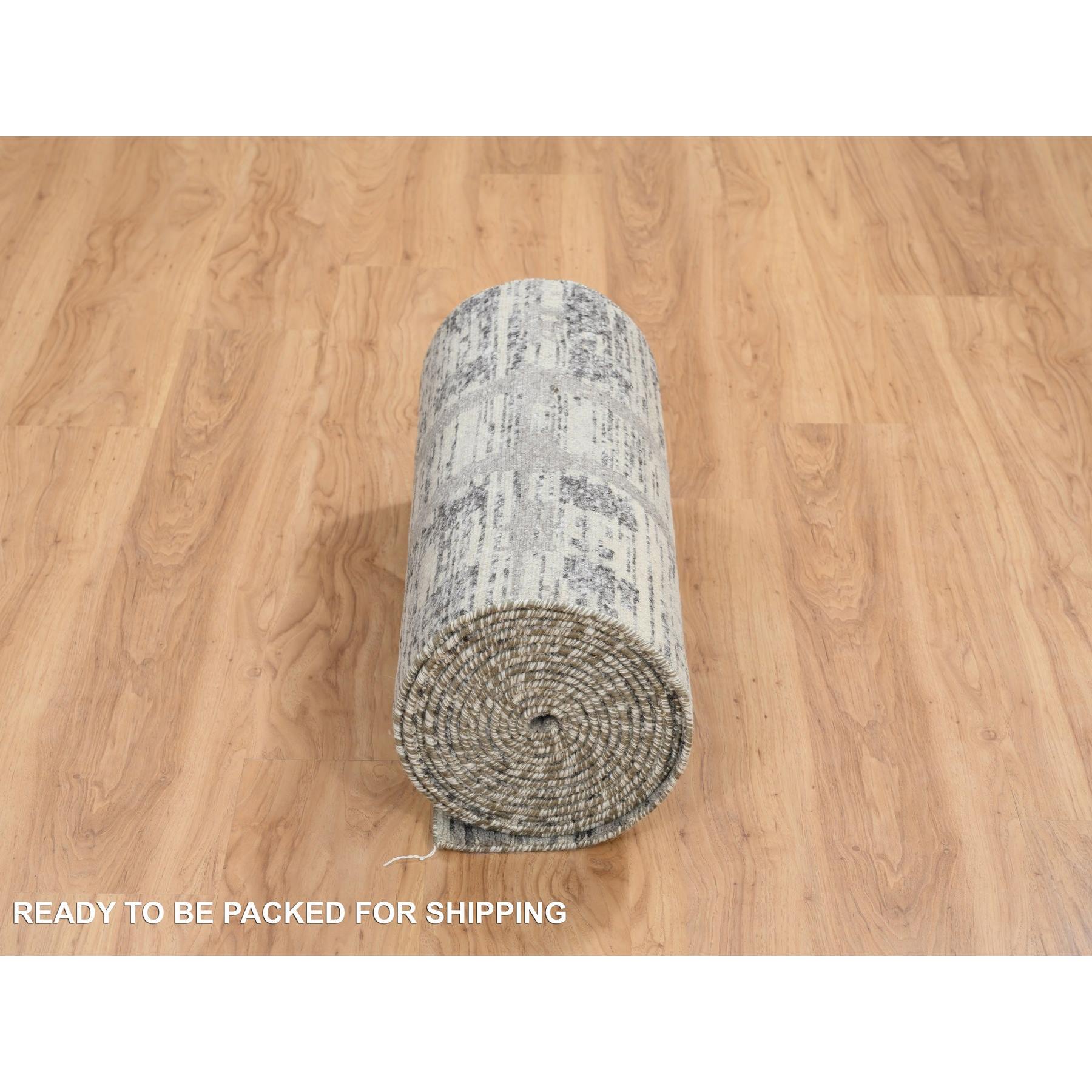 Modern-and-Contemporary-Hand-Knotted-Rug-323475