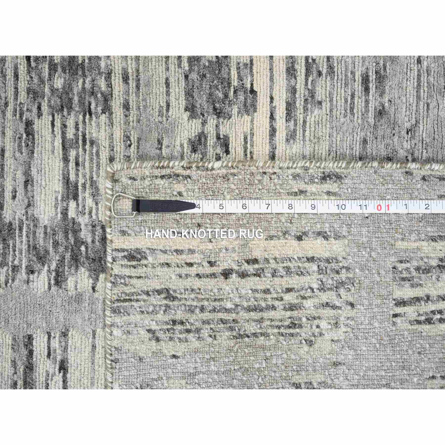 Modern-and-Contemporary-Hand-Knotted-Rug-323475