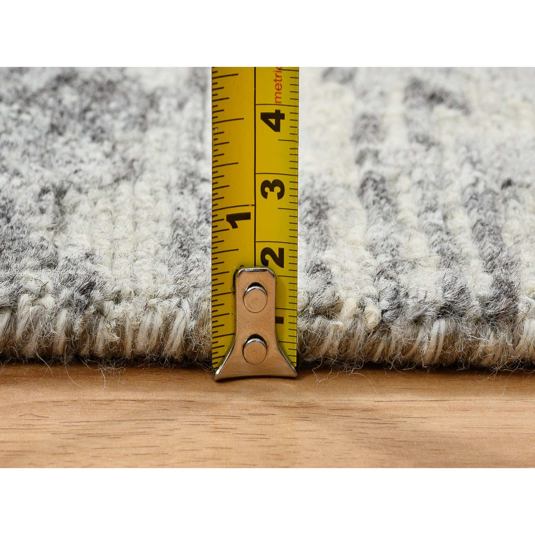 Modern-and-Contemporary-Hand-Knotted-Rug-323480