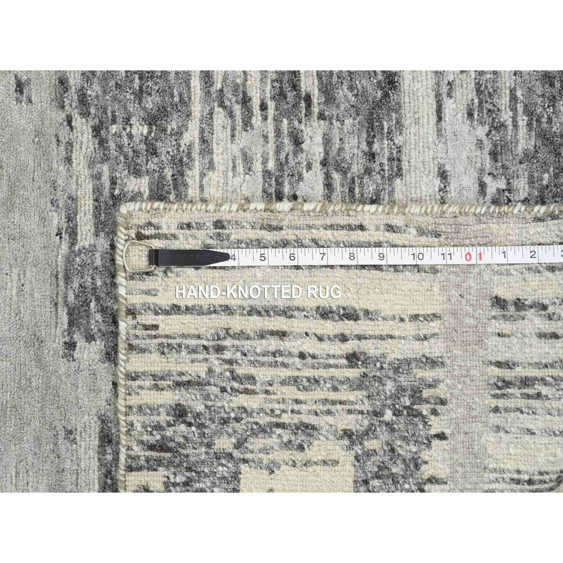 Modern-and-Contemporary-Hand-Knotted-Rug-323485