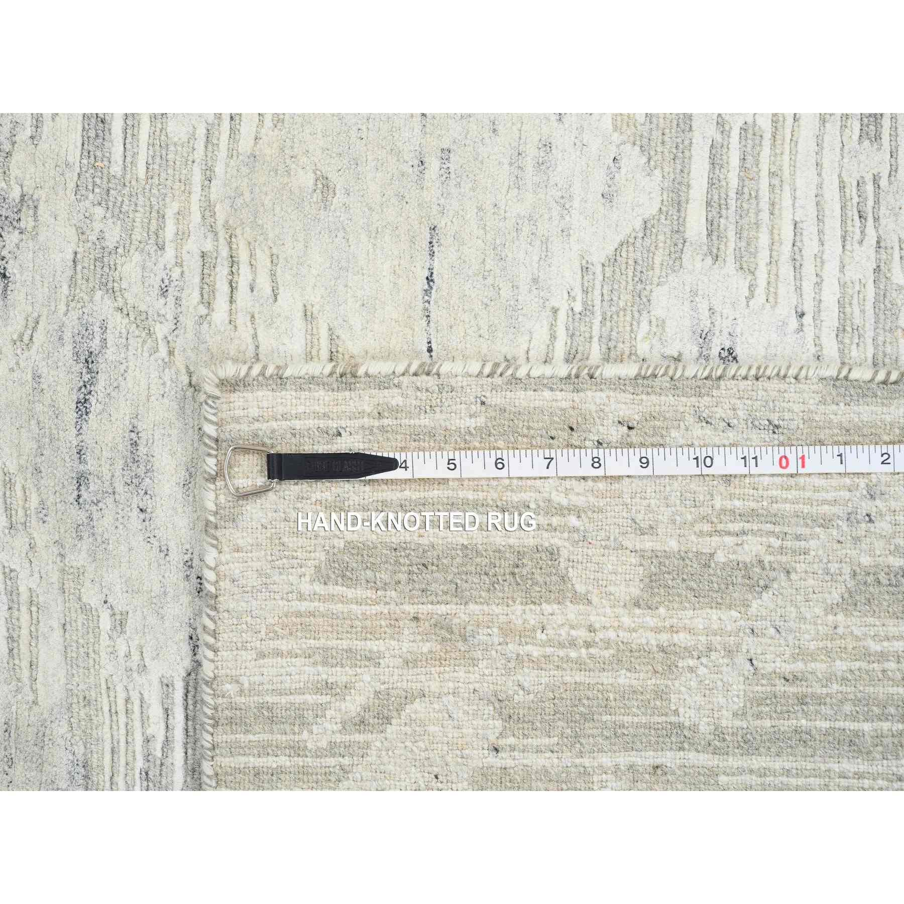 Modern-and-Contemporary-Hand-Knotted-Rug-323495