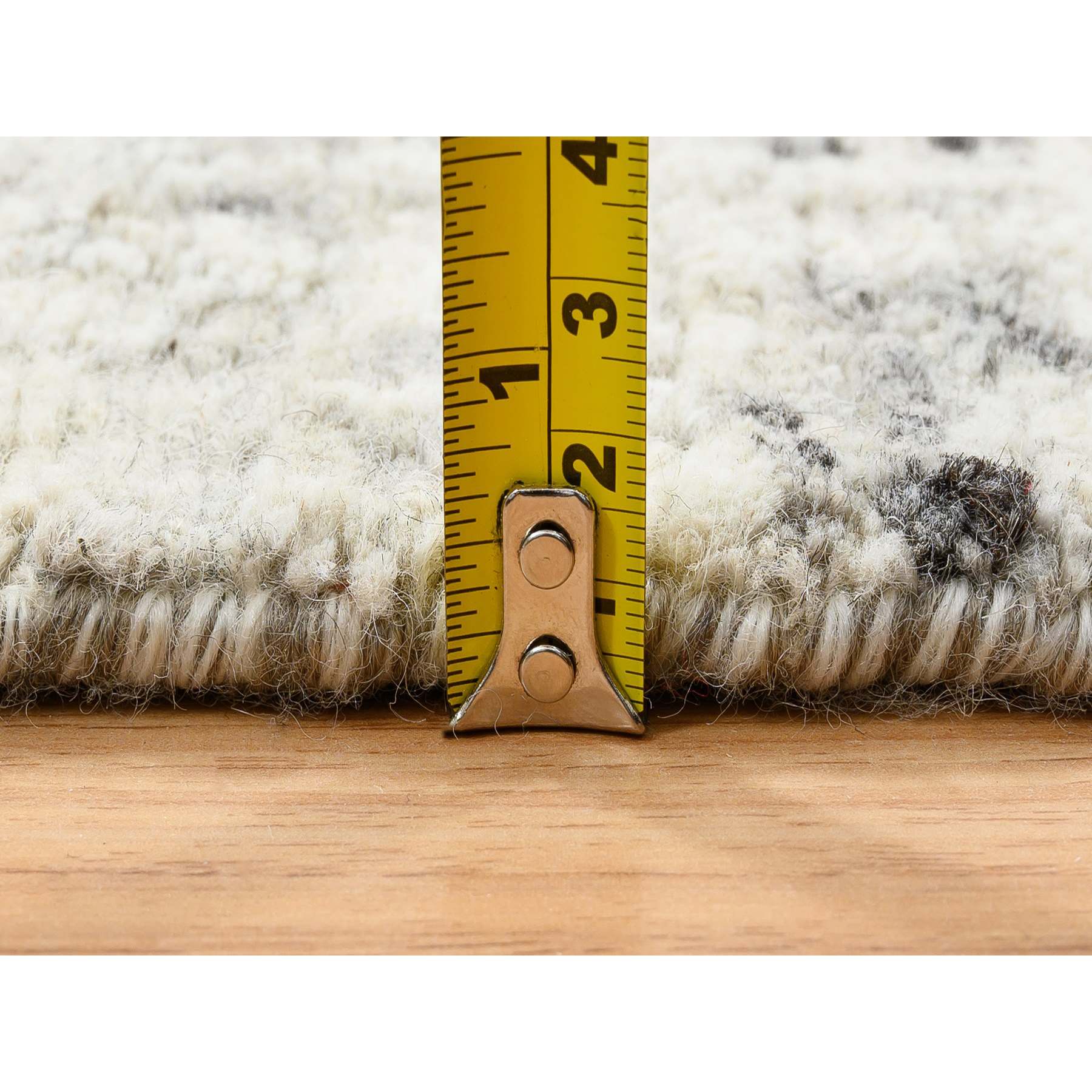 Modern-and-Contemporary-Hand-Knotted-Rug-323500