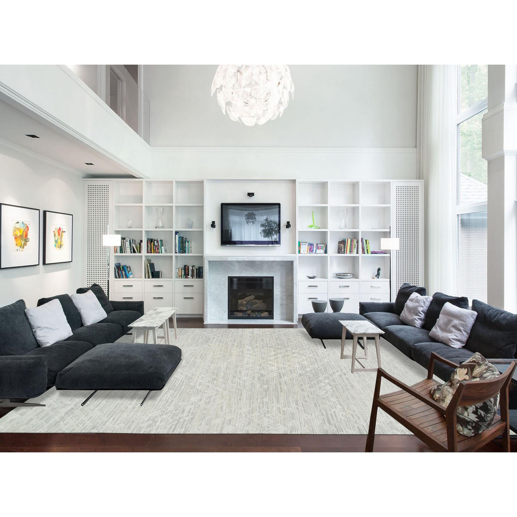 Modern-and-Contemporary-Hand-Knotted-Rug-323545