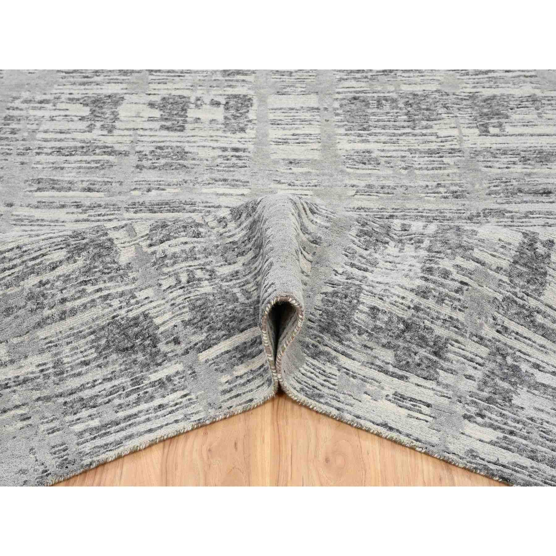 Modern-and-Contemporary-Hand-Knotted-Rug-323550