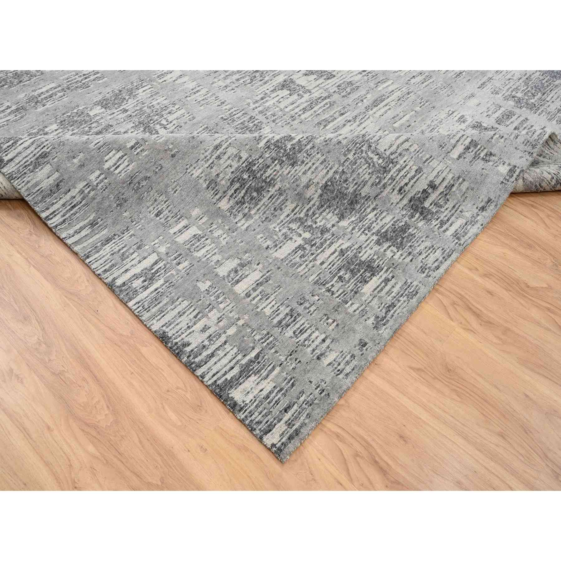 Modern-and-Contemporary-Hand-Knotted-Rug-323550
