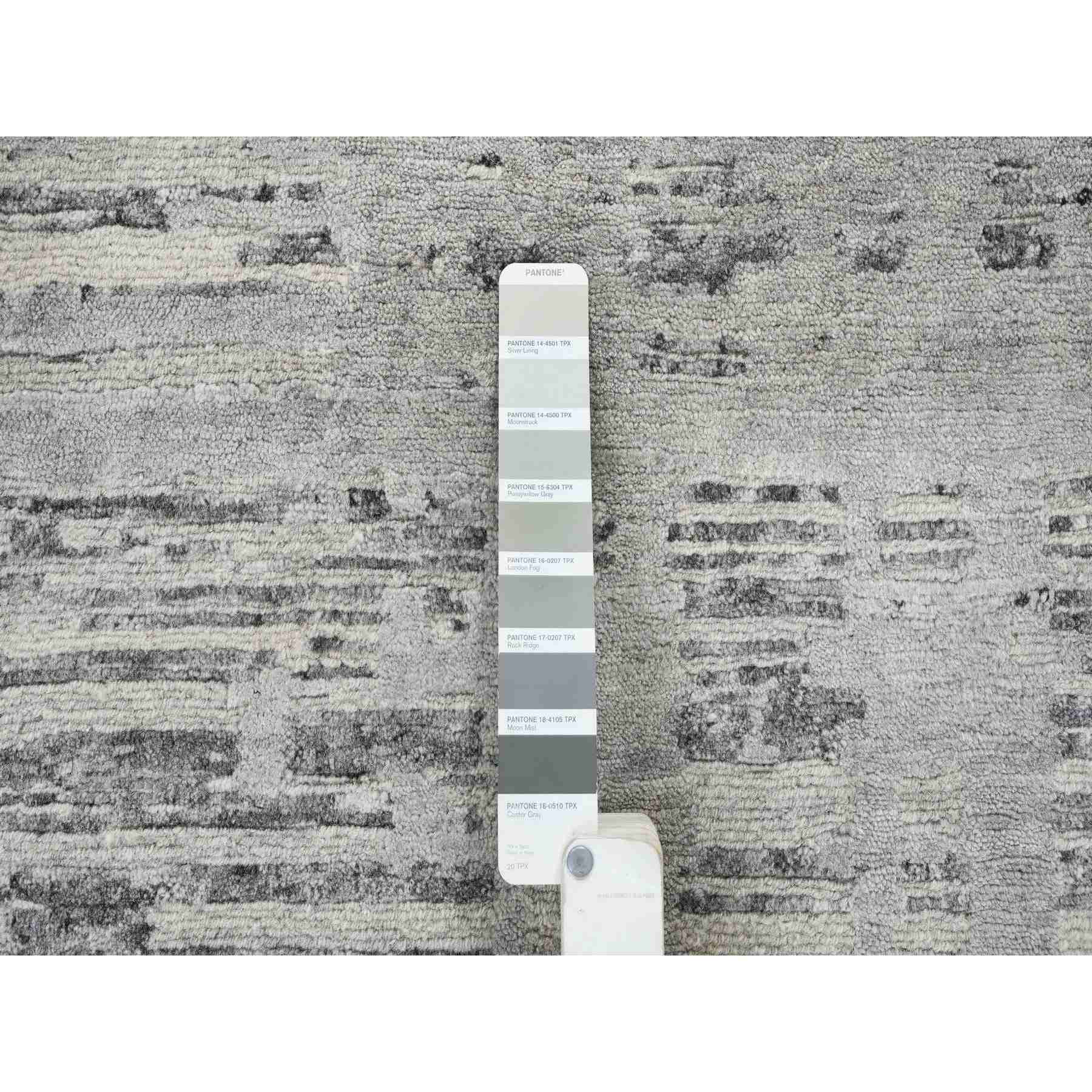 Modern-and-Contemporary-Hand-Knotted-Rug-323550