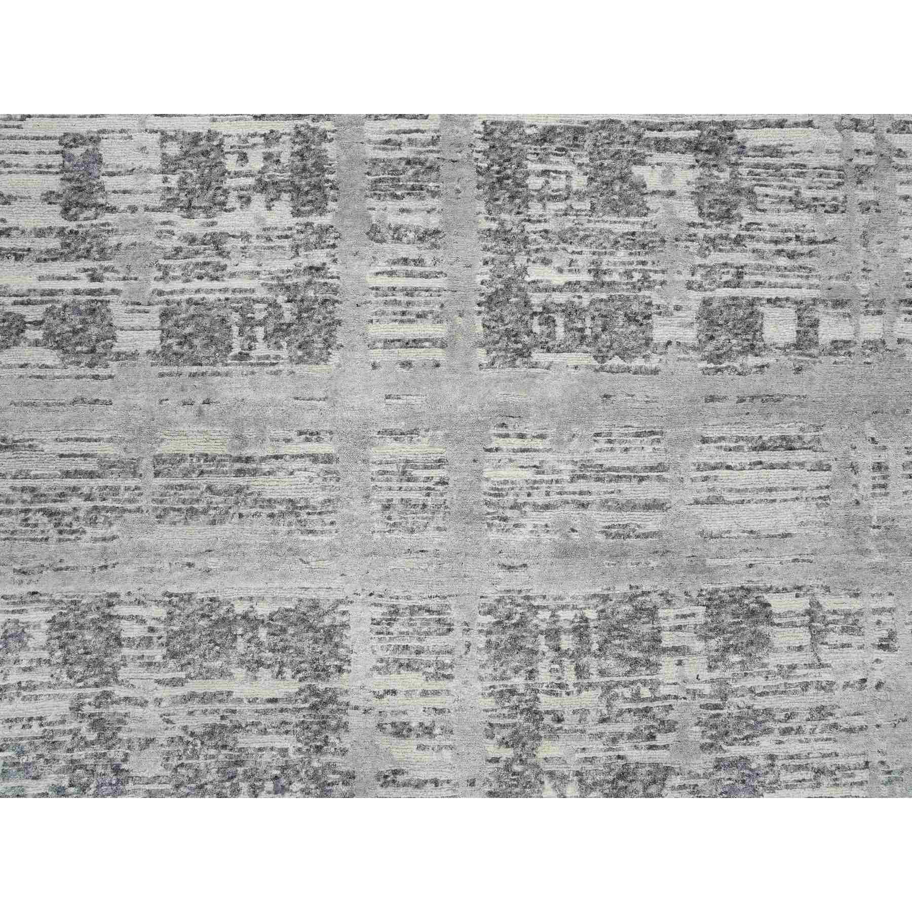 Modern-and-Contemporary-Hand-Knotted-Rug-323550