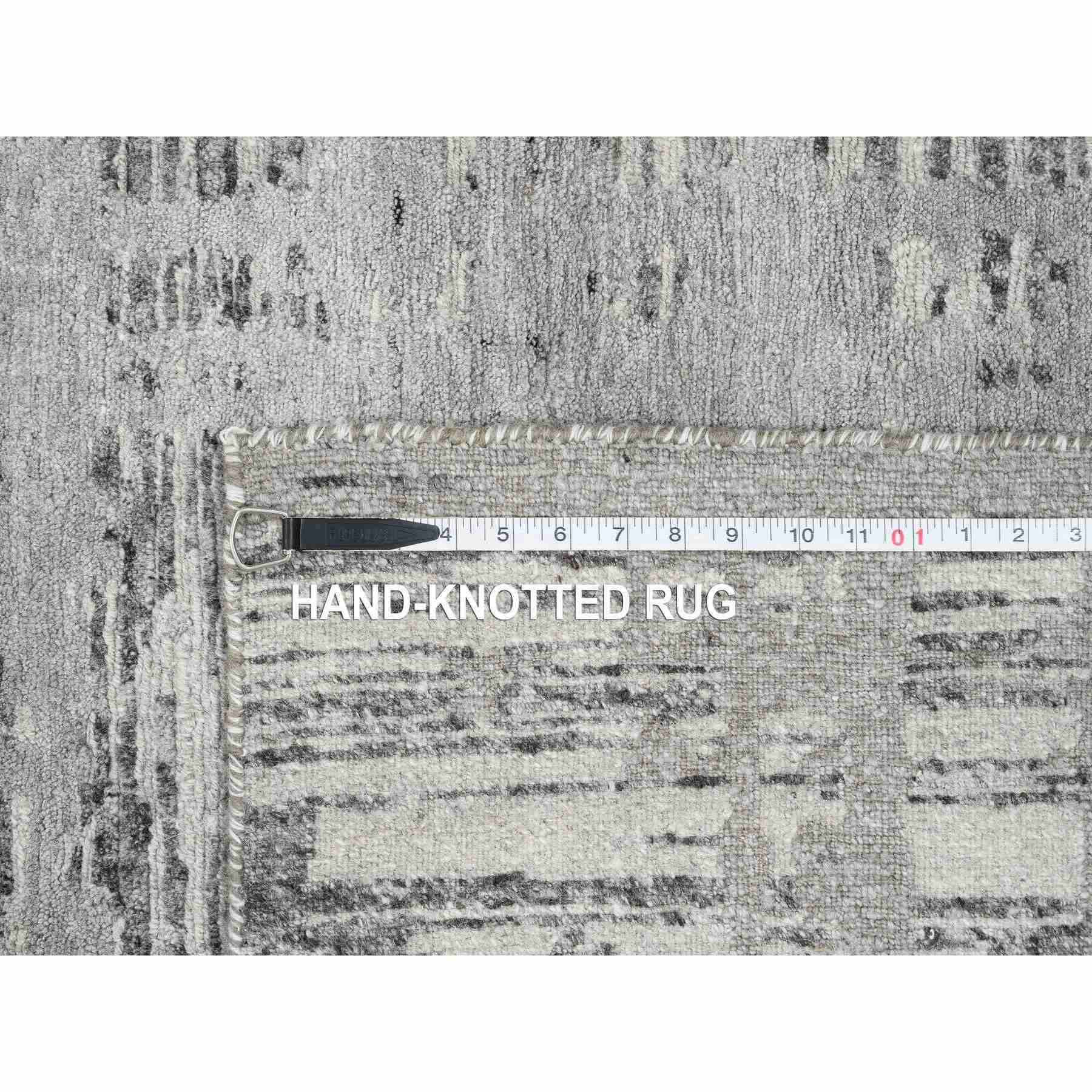 Modern-and-Contemporary-Hand-Knotted-Rug-323550