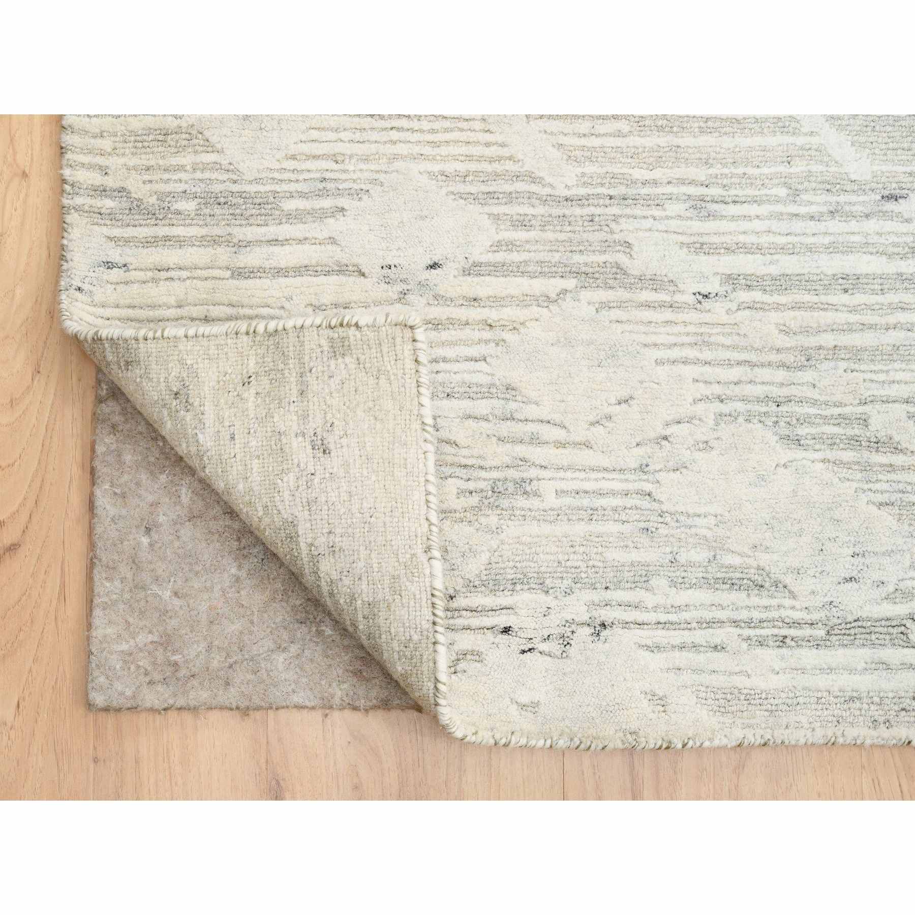 Modern-and-Contemporary-Hand-Knotted-Rug-323560