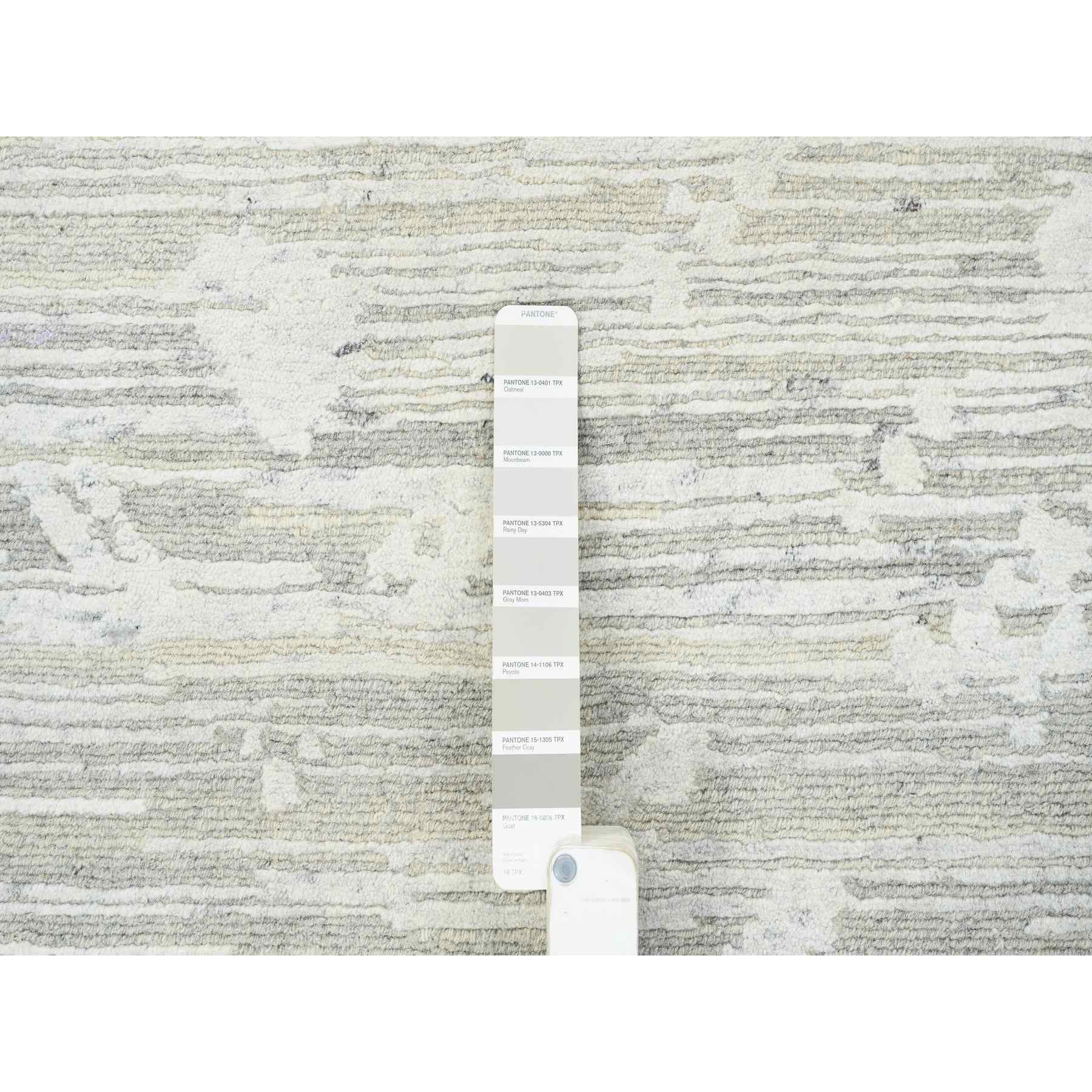 Modern-and-Contemporary-Hand-Knotted-Rug-323560