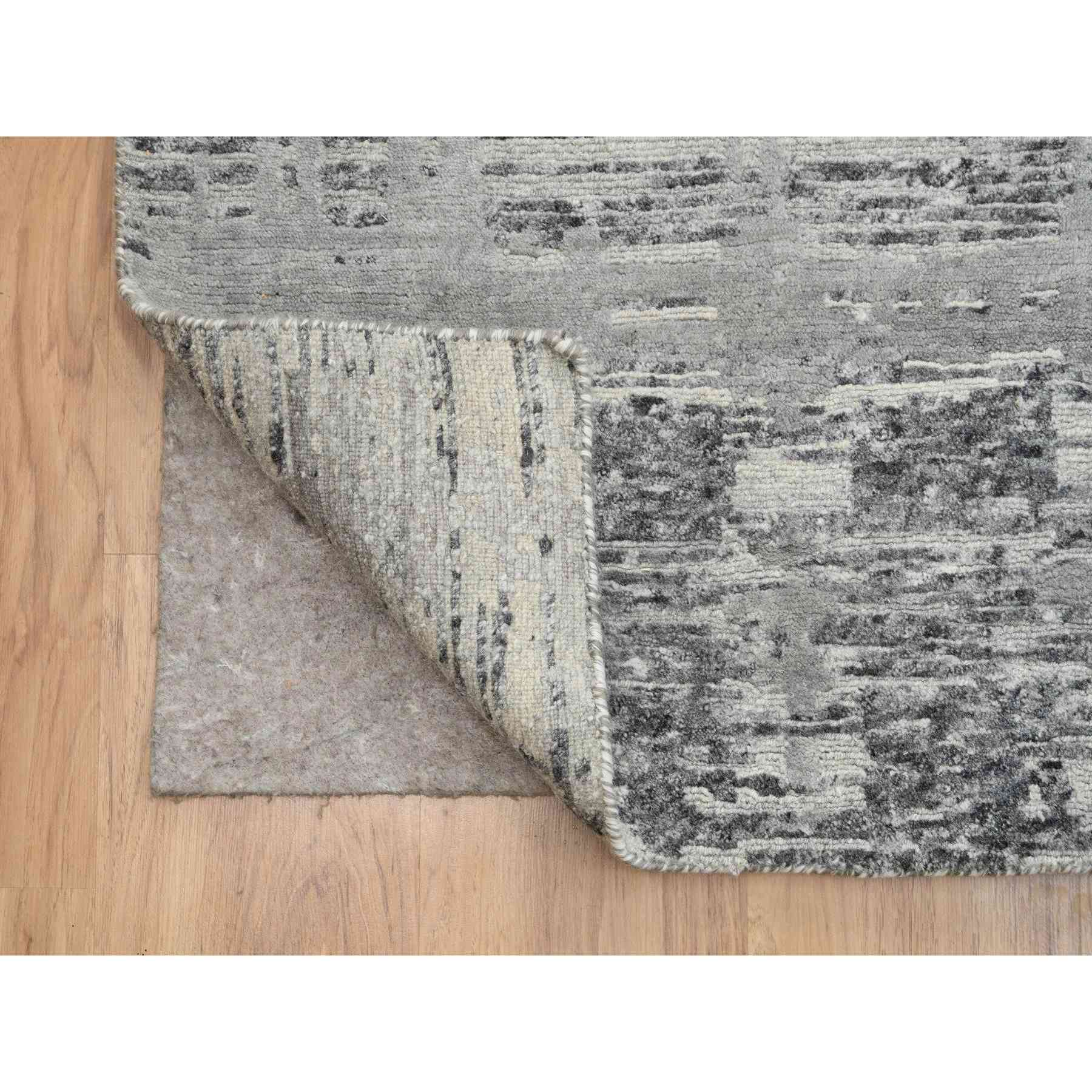Modern-and-Contemporary-Hand-Knotted-Rug-323570