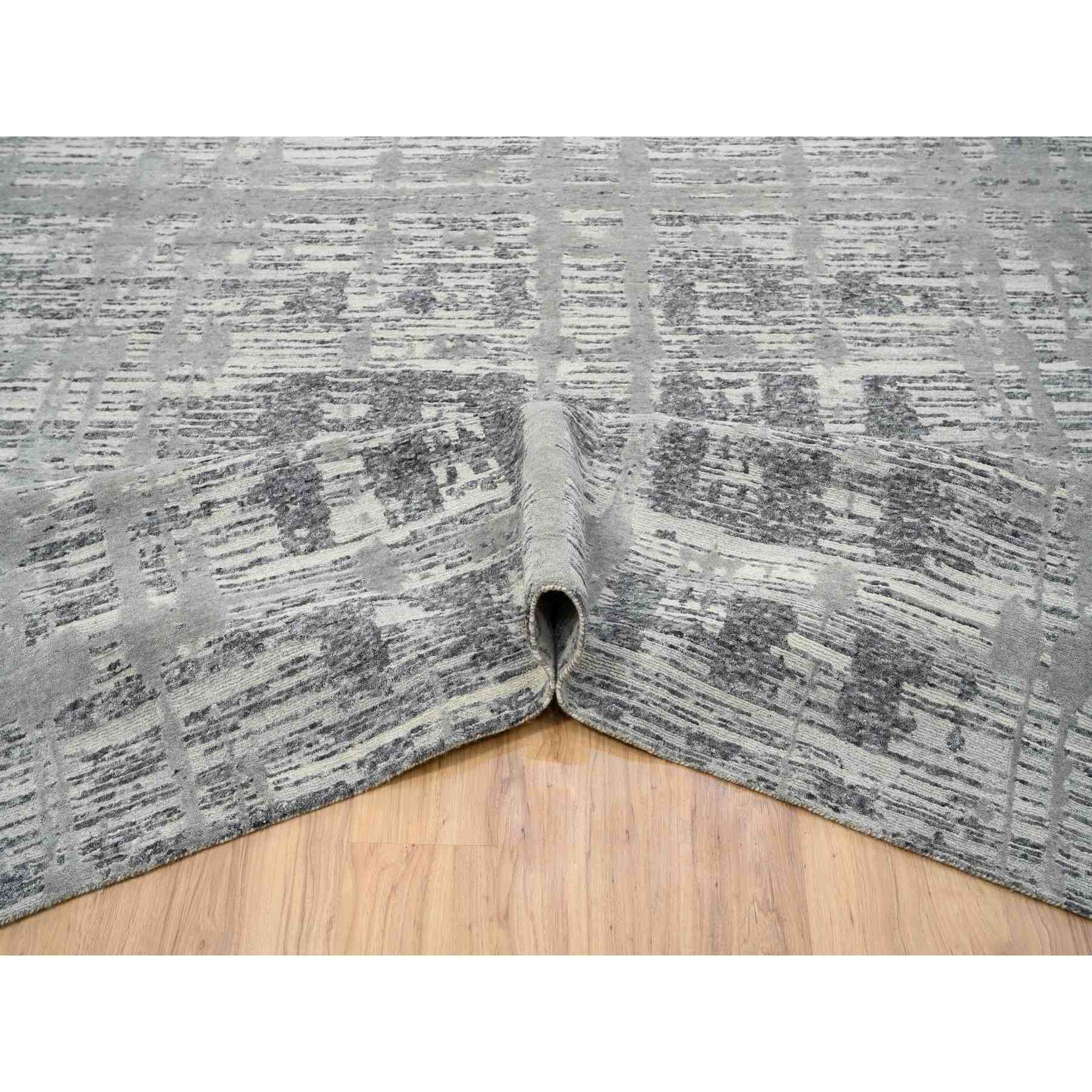 Modern-and-Contemporary-Hand-Knotted-Rug-323575