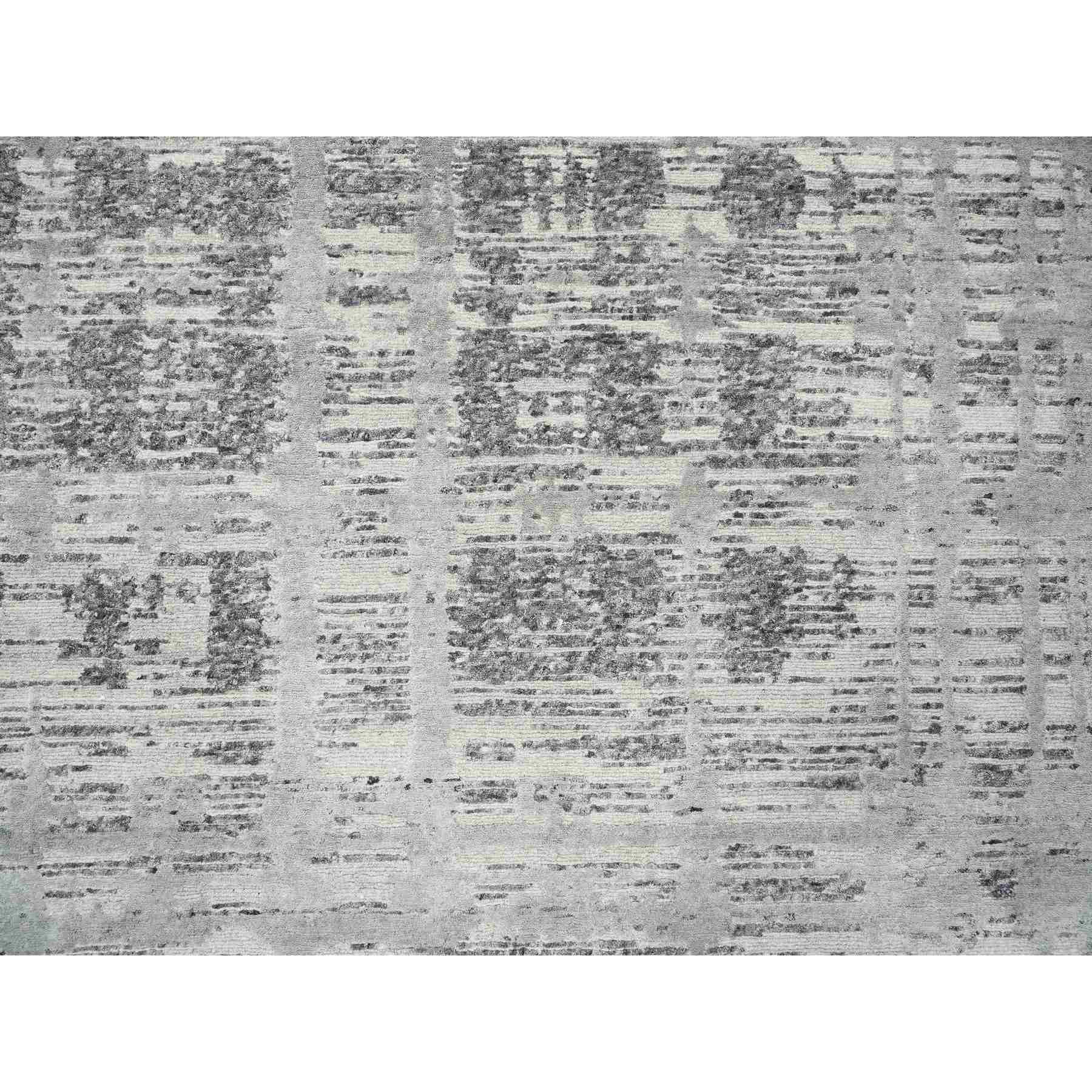 Modern-and-Contemporary-Hand-Knotted-Rug-323575
