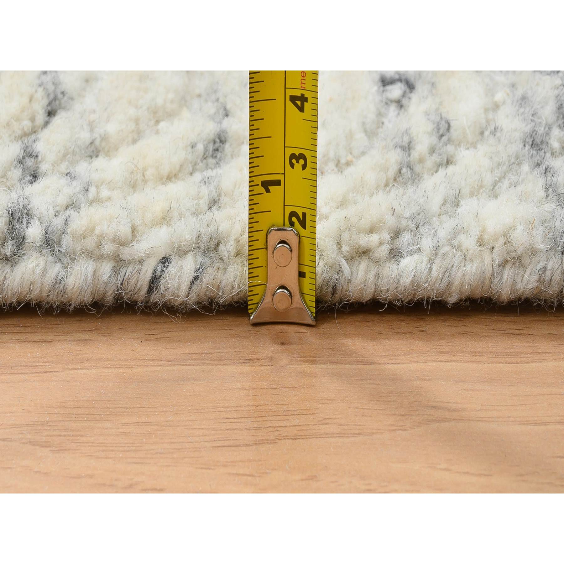 Modern-and-Contemporary-Hand-Loomed-Rug-322950