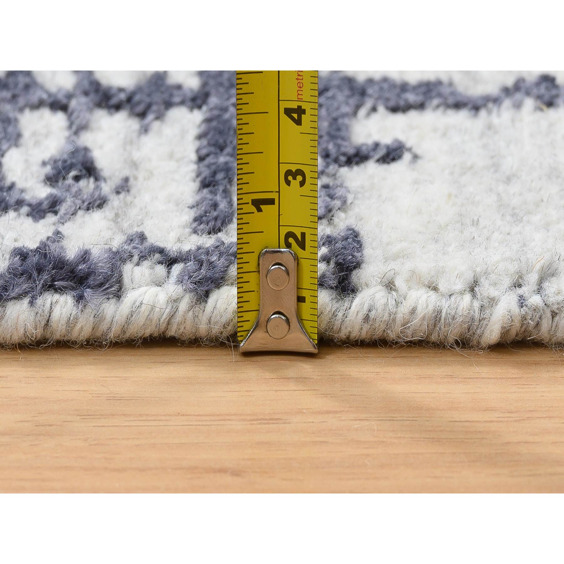 Modern-and-Contemporary-Hand-Loomed-Rug-322975