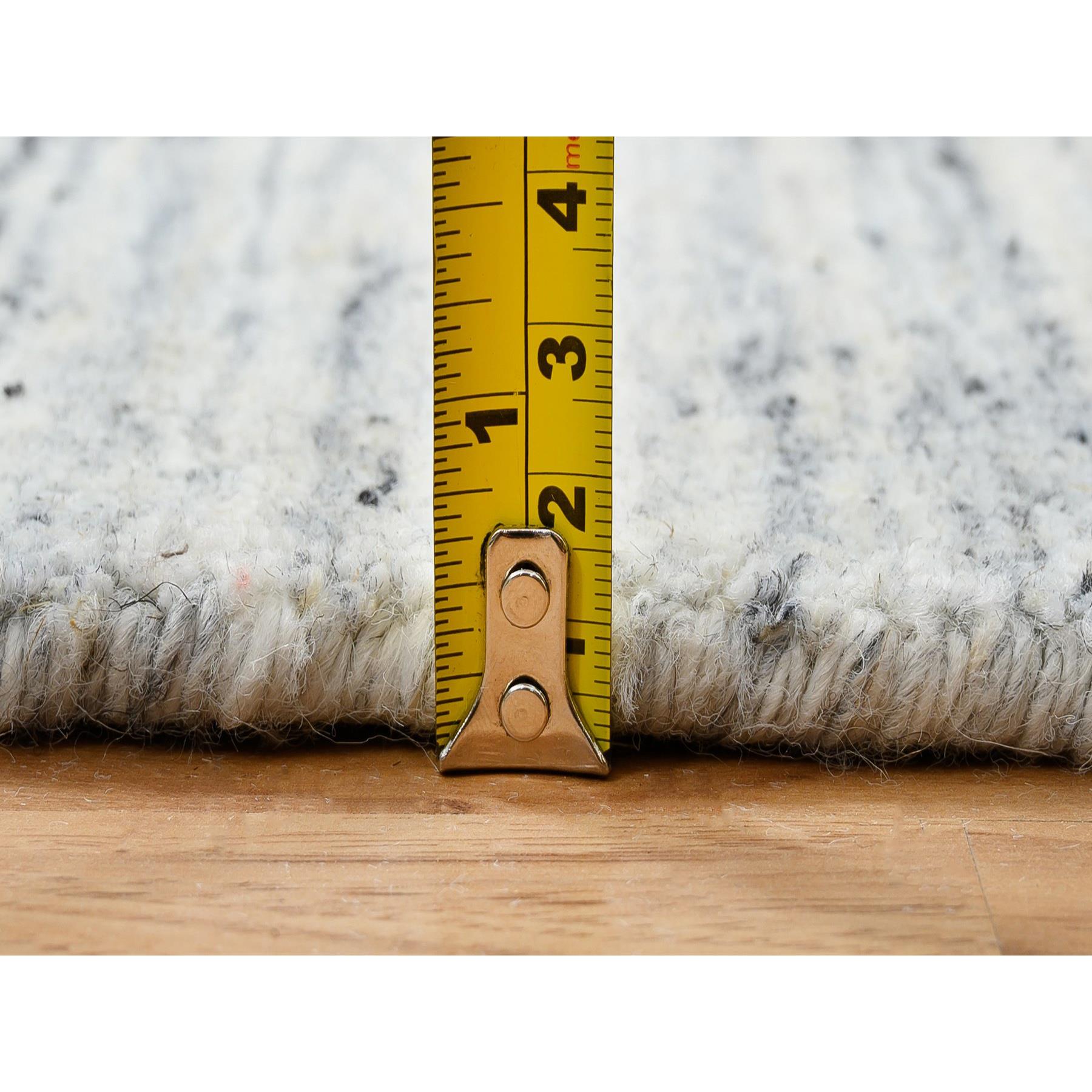 Modern-and-Contemporary-Hand-Loomed-Rug-323930