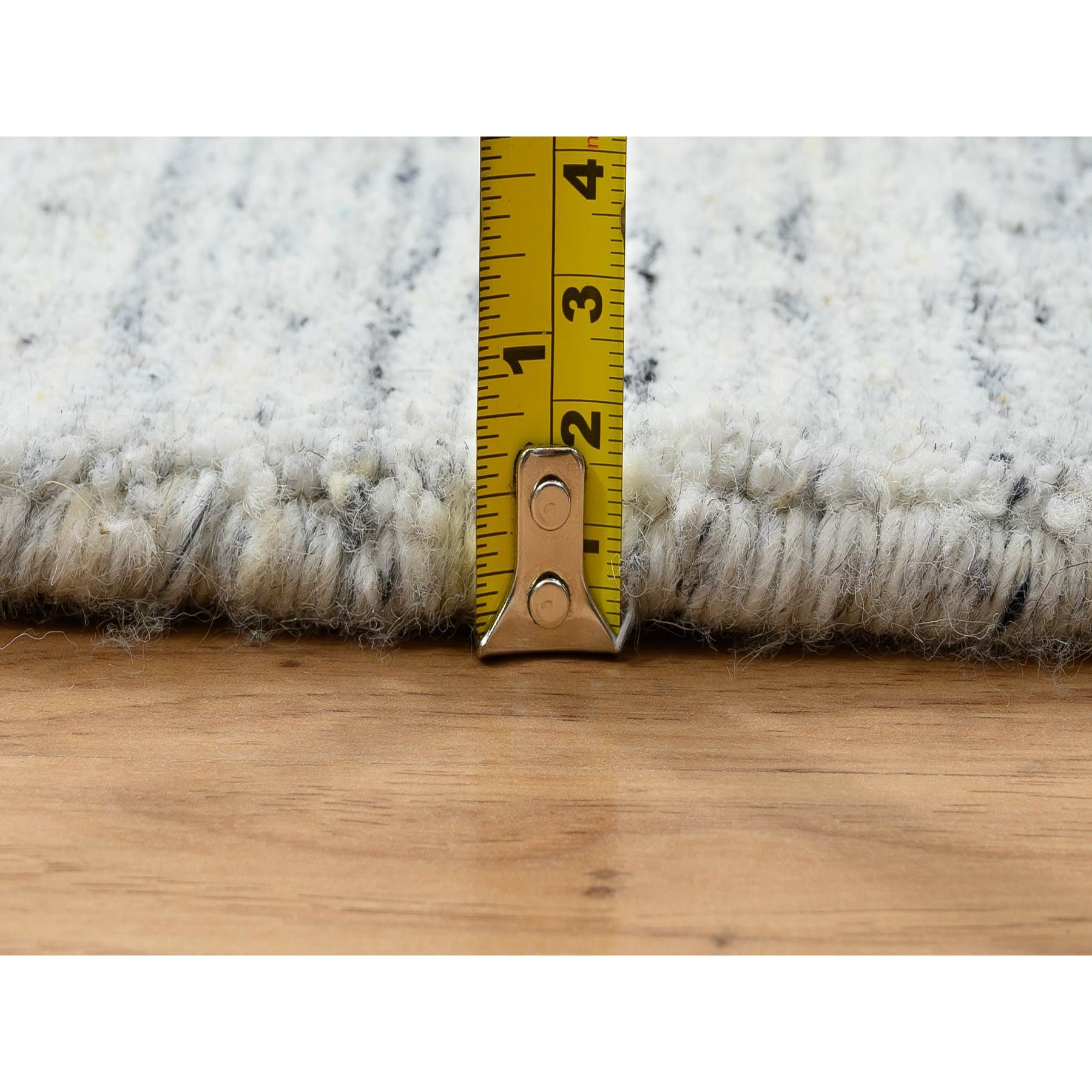 Modern-and-Contemporary-Hand-Loomed-Rug-323980