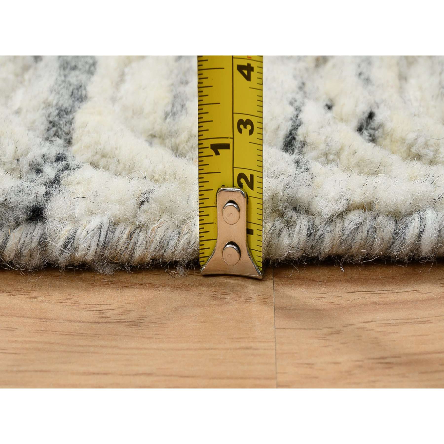 Modern-and-Contemporary-Hand-Loomed-Rug-324130