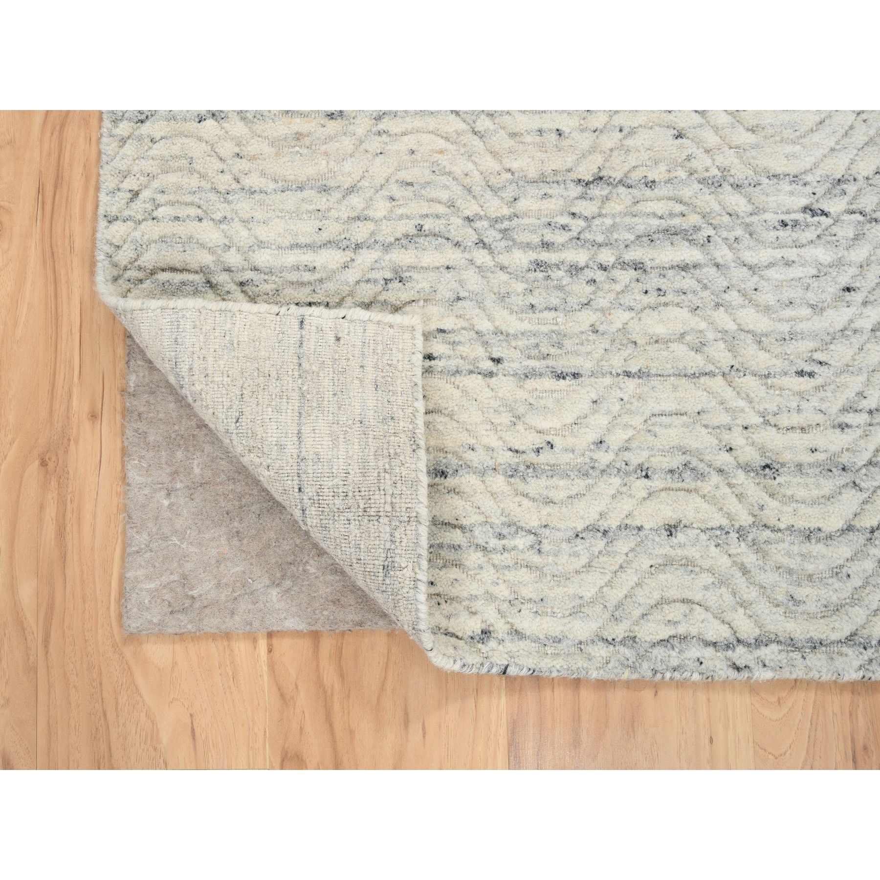 Modern-and-Contemporary-Hand-Loomed-Rug-324200