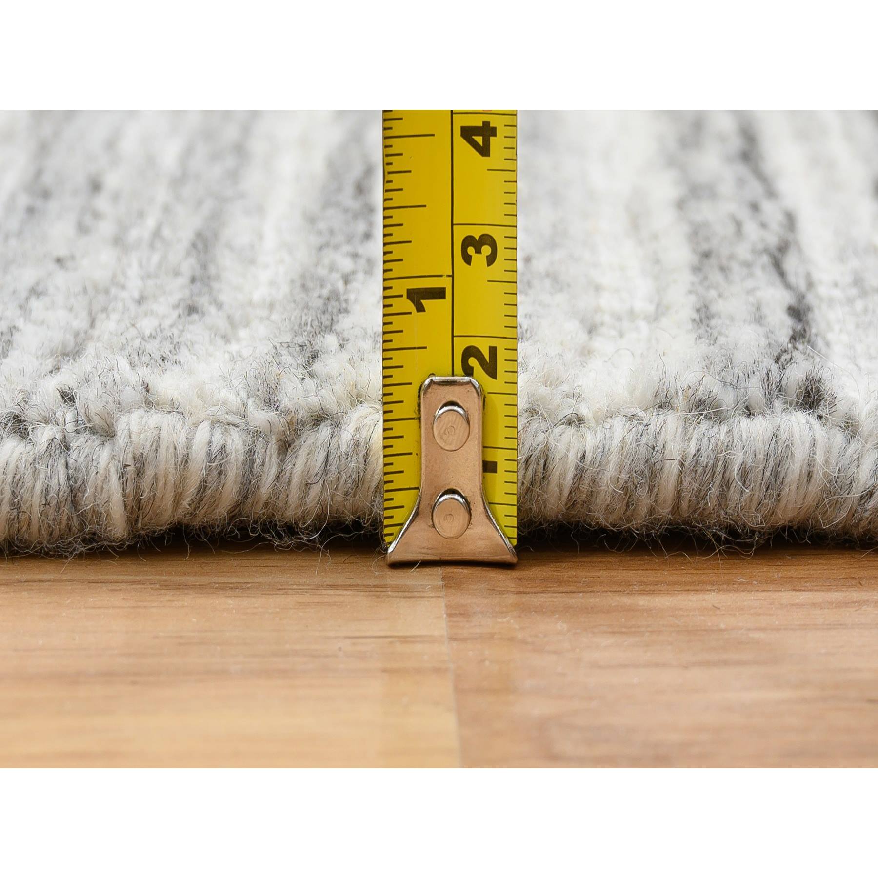 Modern-and-Contemporary-Hand-Loomed-Rug-324910