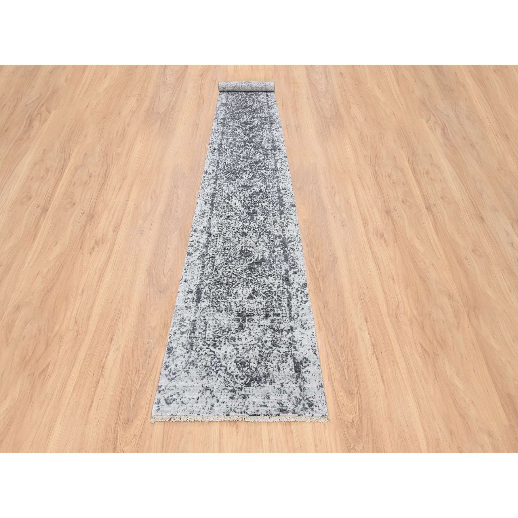 Transitional-Hand-Knotted-Rug-322795