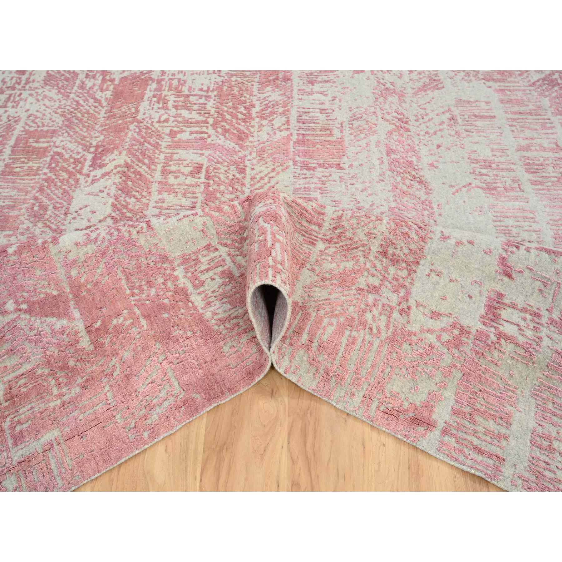 Transitional-Hand-Loomed-Rug-324075