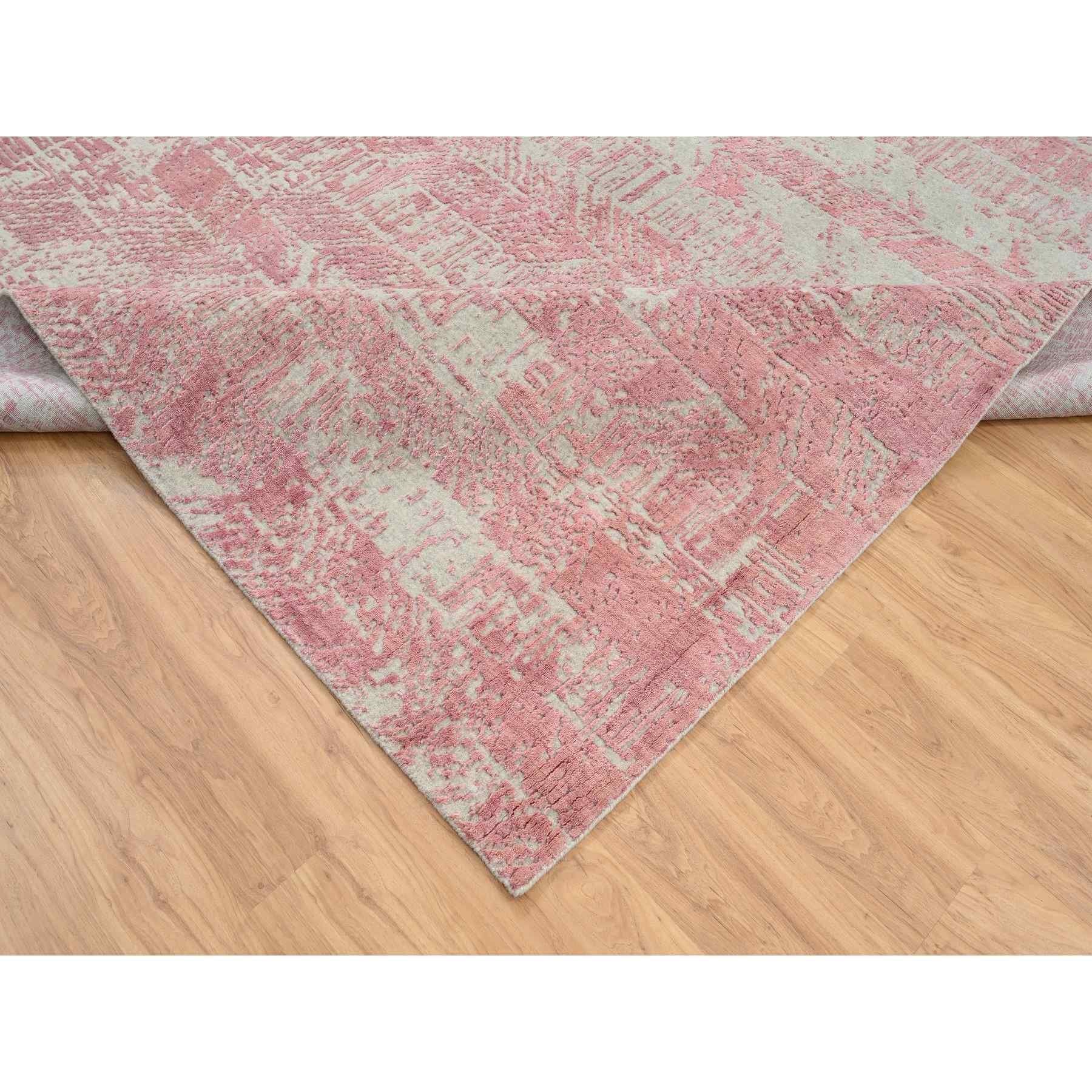 Transitional-Hand-Loomed-Rug-324075