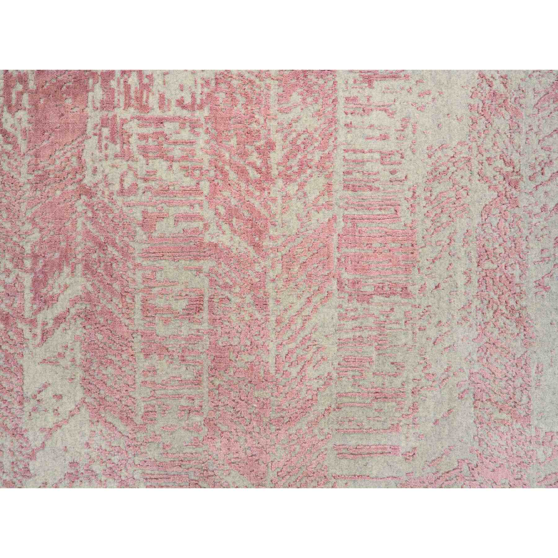 Transitional-Hand-Loomed-Rug-324075