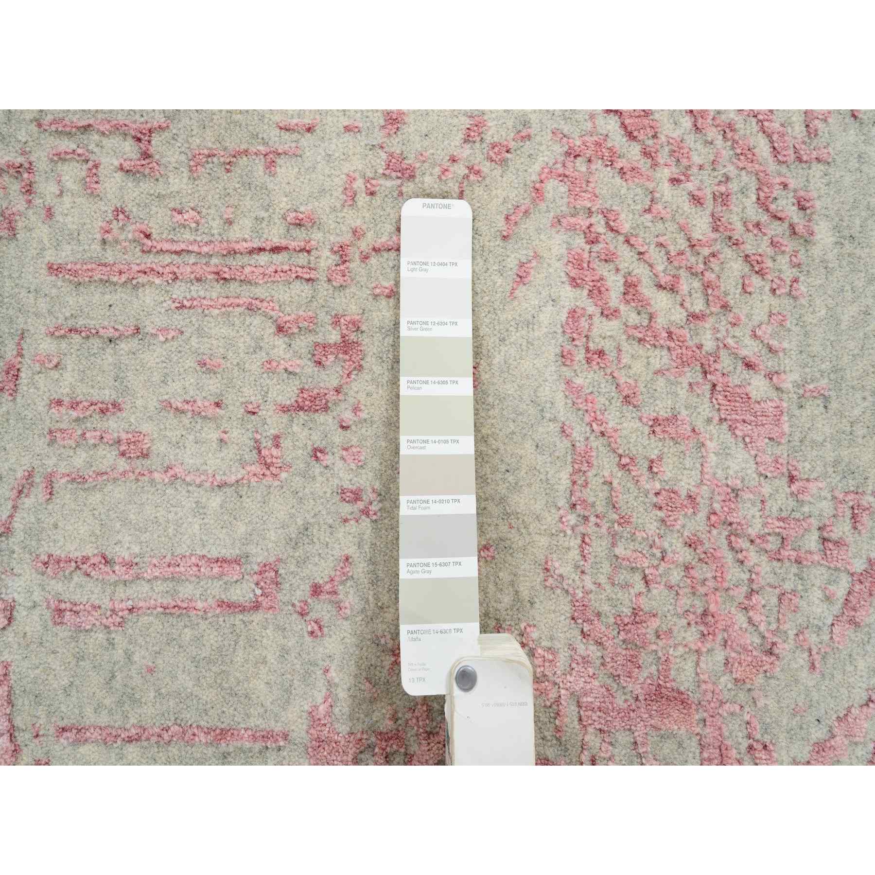 Transitional-Hand-Loomed-Rug-324085