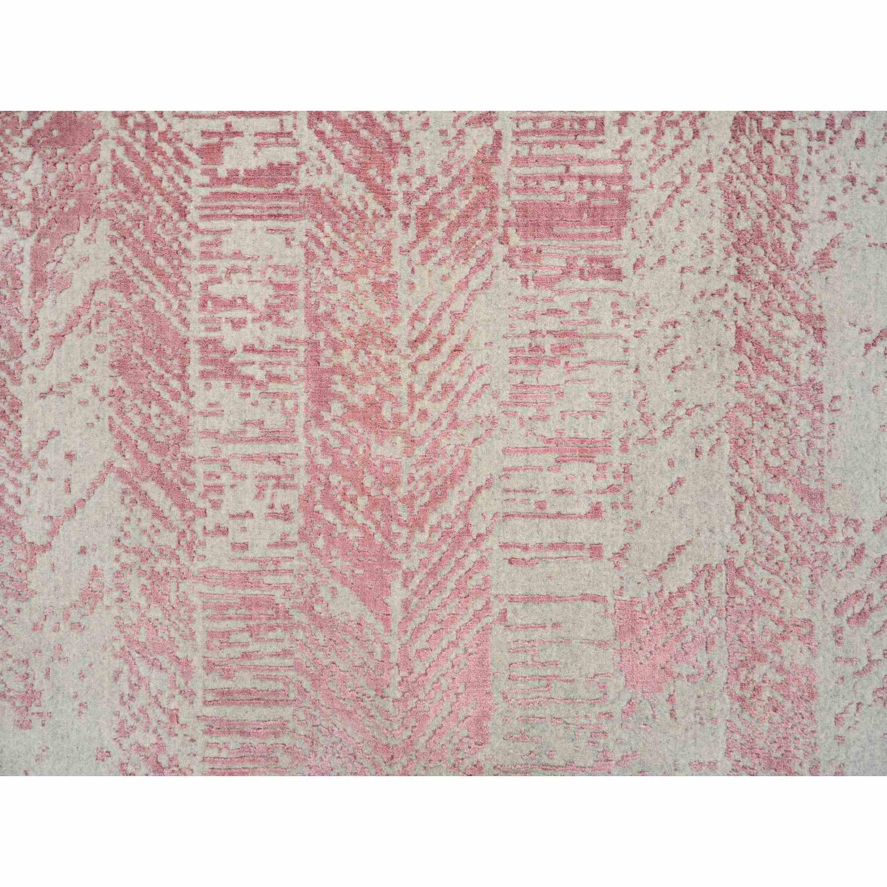 Transitional-Hand-Loomed-Rug-324180