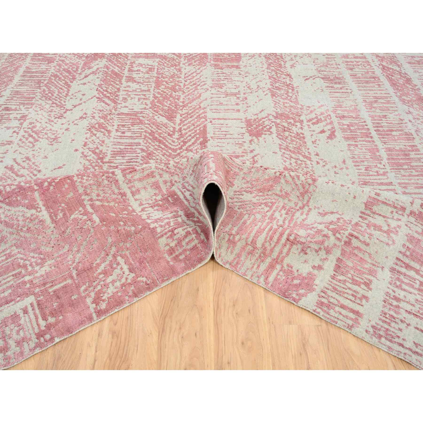 Transitional-Hand-Loomed-Rug-324205