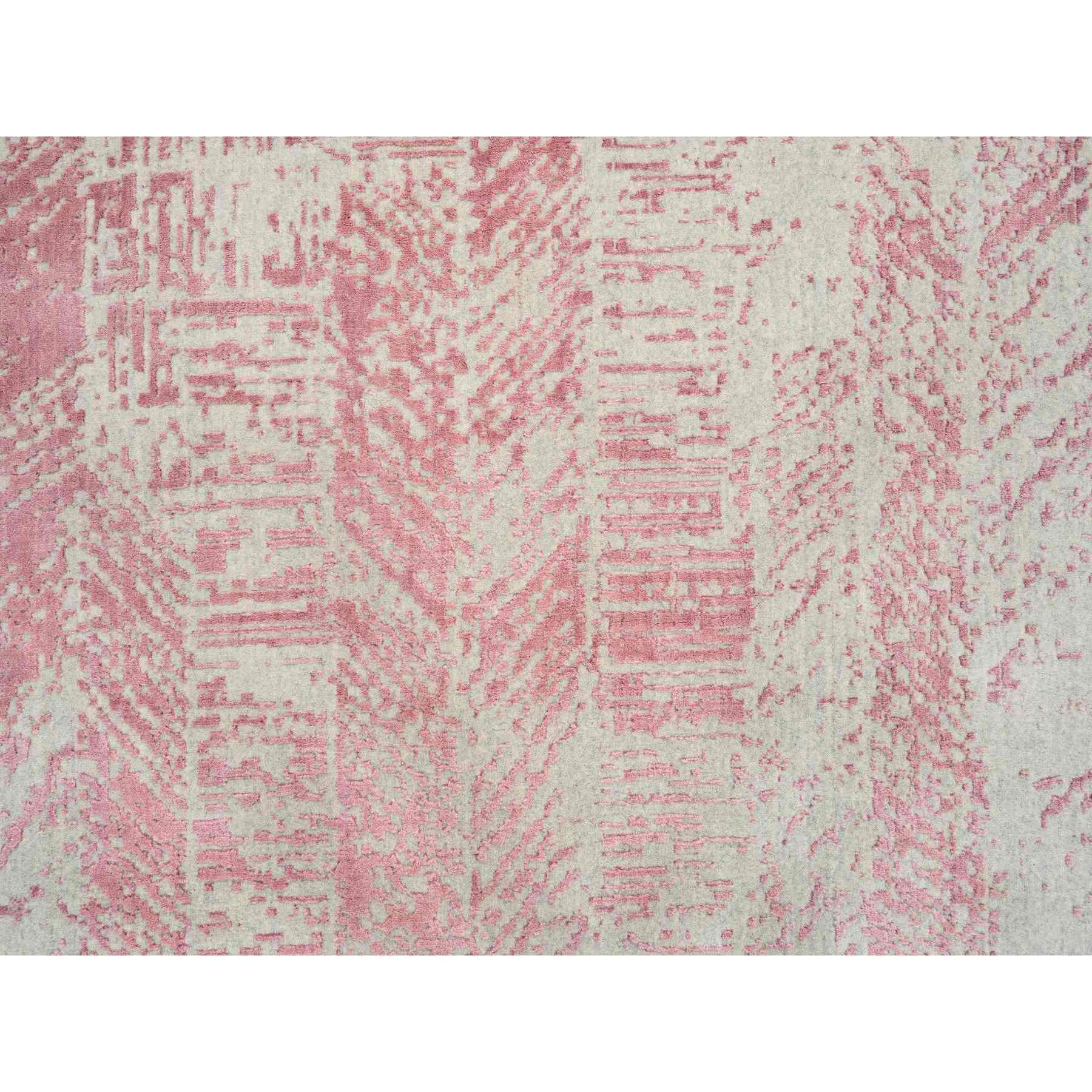 Transitional-Hand-Loomed-Rug-324205