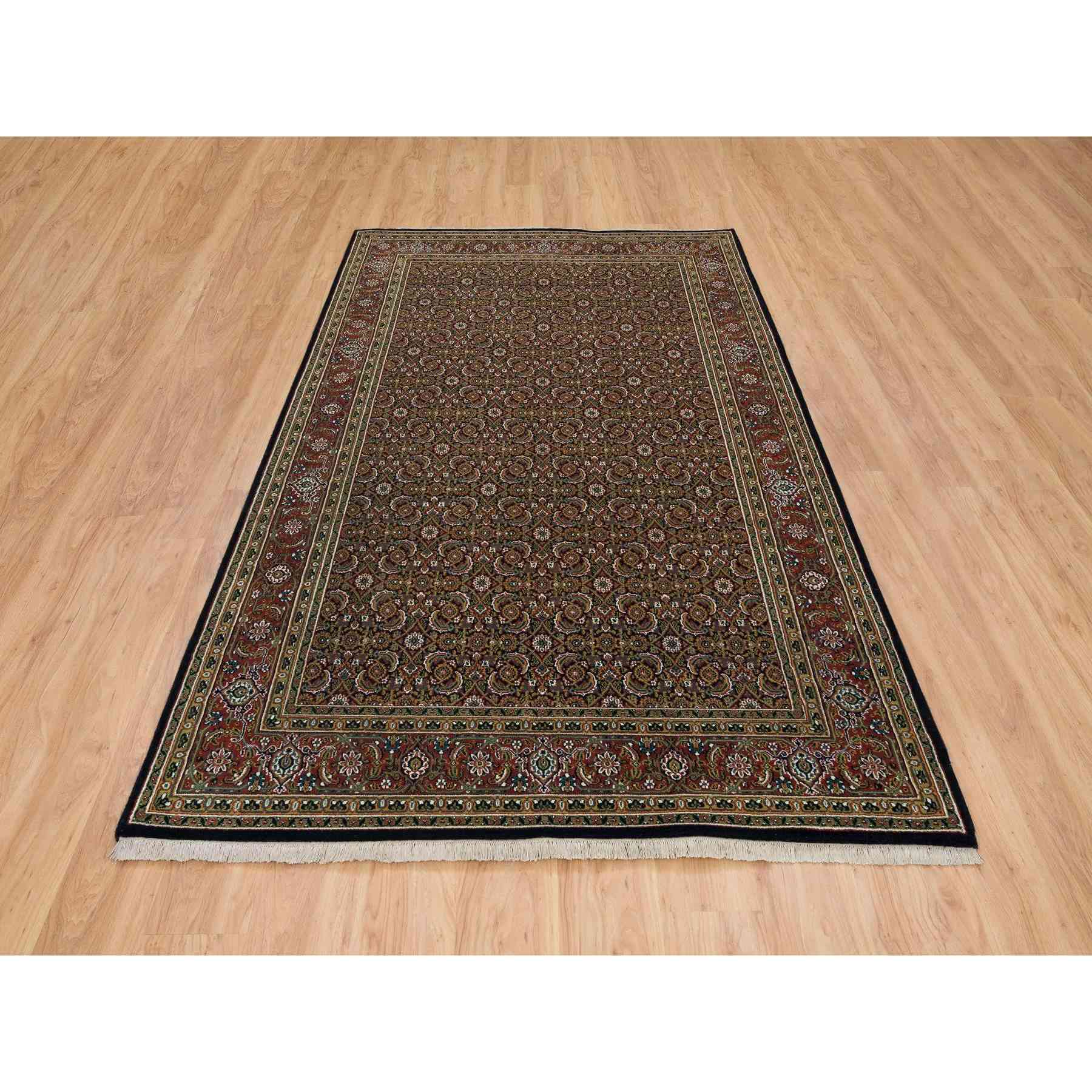 Fine-Oriental-Hand-Knotted-Rug-325575