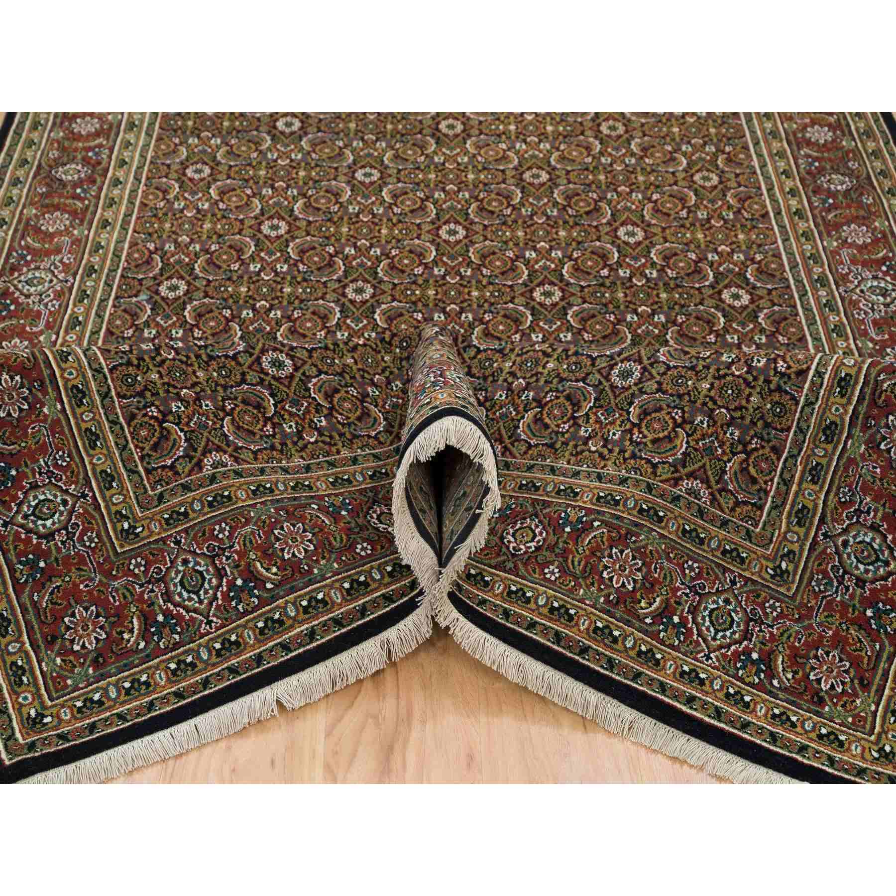 Fine-Oriental-Hand-Knotted-Rug-325575