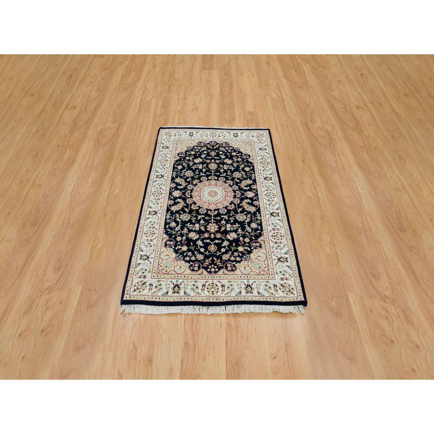 Fine-Oriental-Hand-Knotted-Rug-326580